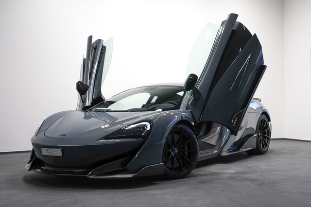 McLaren 600LT Coupé 3.8 V8 SSG *CH-Fahrzeug*Chicane Effekt*
