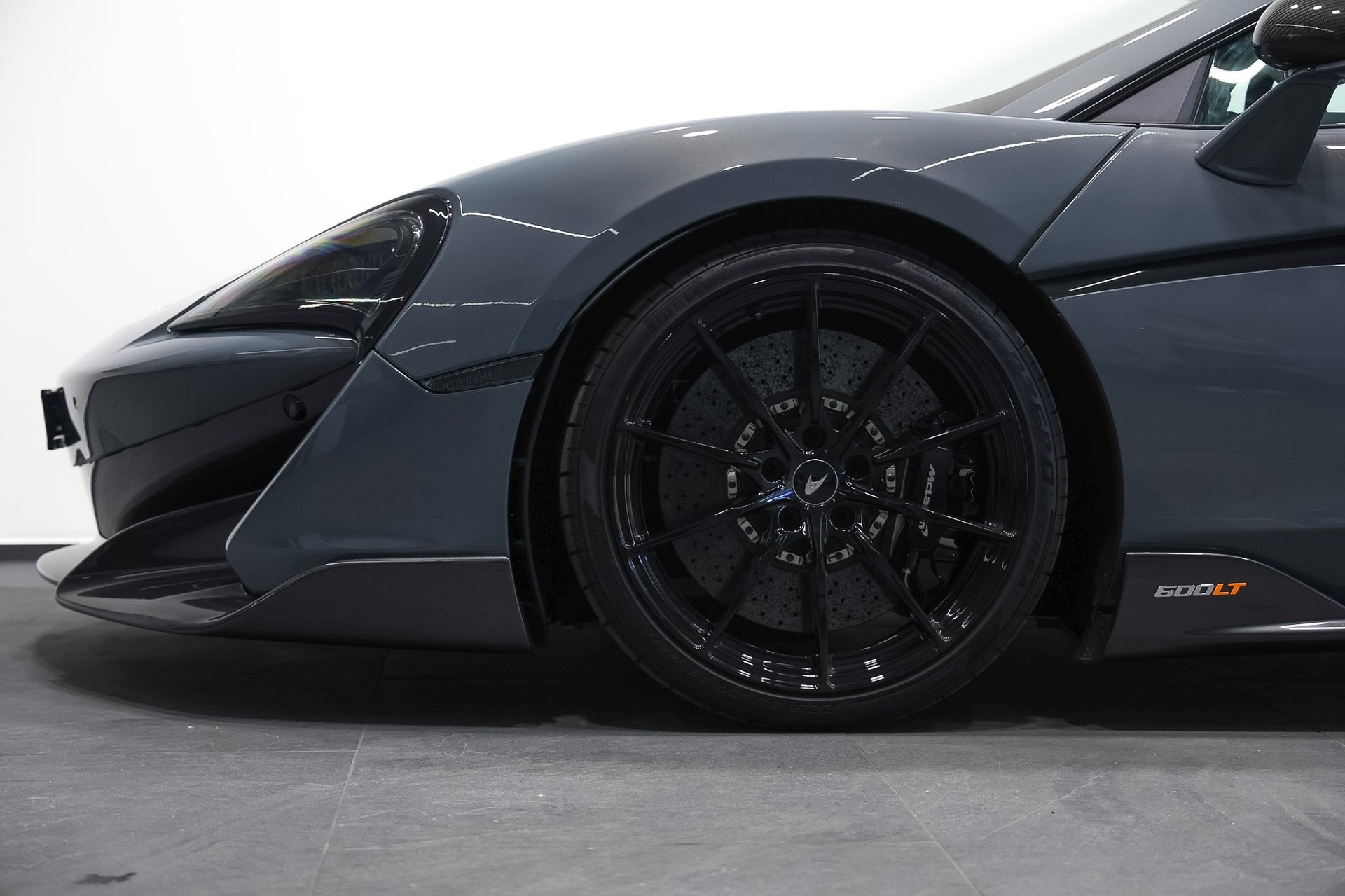 McLAREN 600LT Coupé 3.8 V8 SSG *CH-Fahrzeug*Chicane Effekt*-image-7