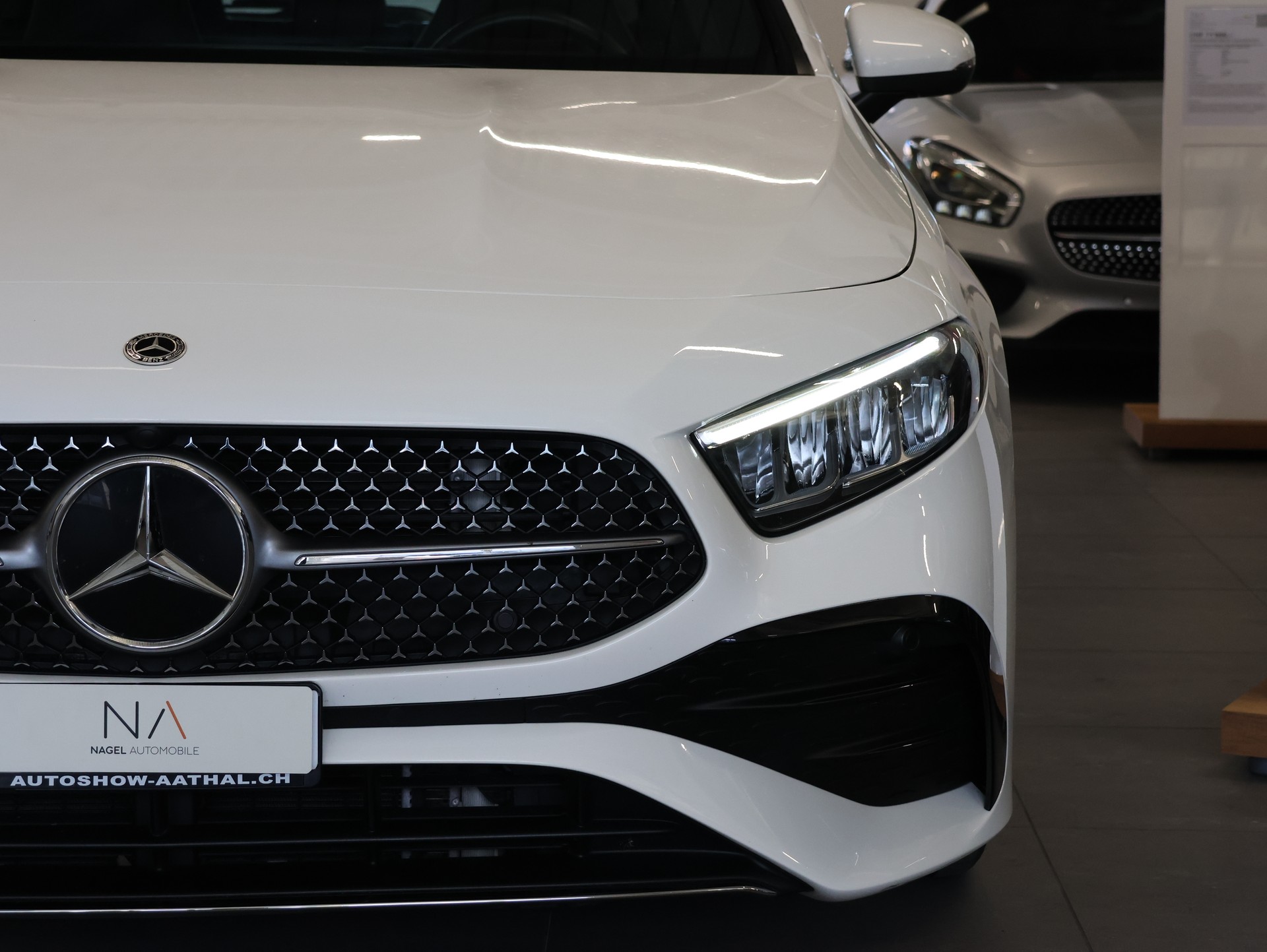 MERCEDES-BENZ A 180 7G-DCT *AMG-LINE EXTERIEUR*-image-3