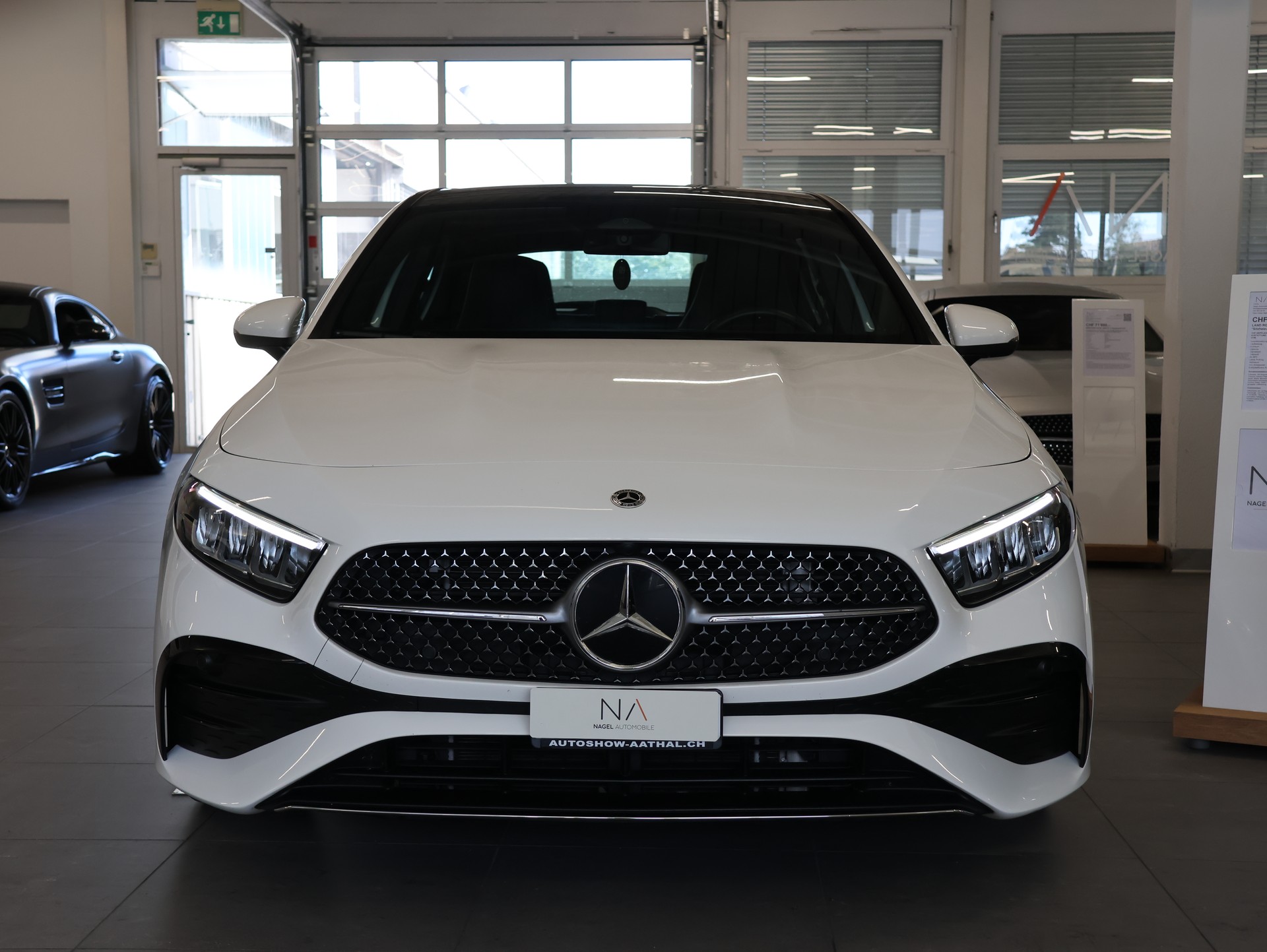 MERCEDES-BENZ A 180 7G-DCT *AMG-LINE EXTERIEUR*-image-2