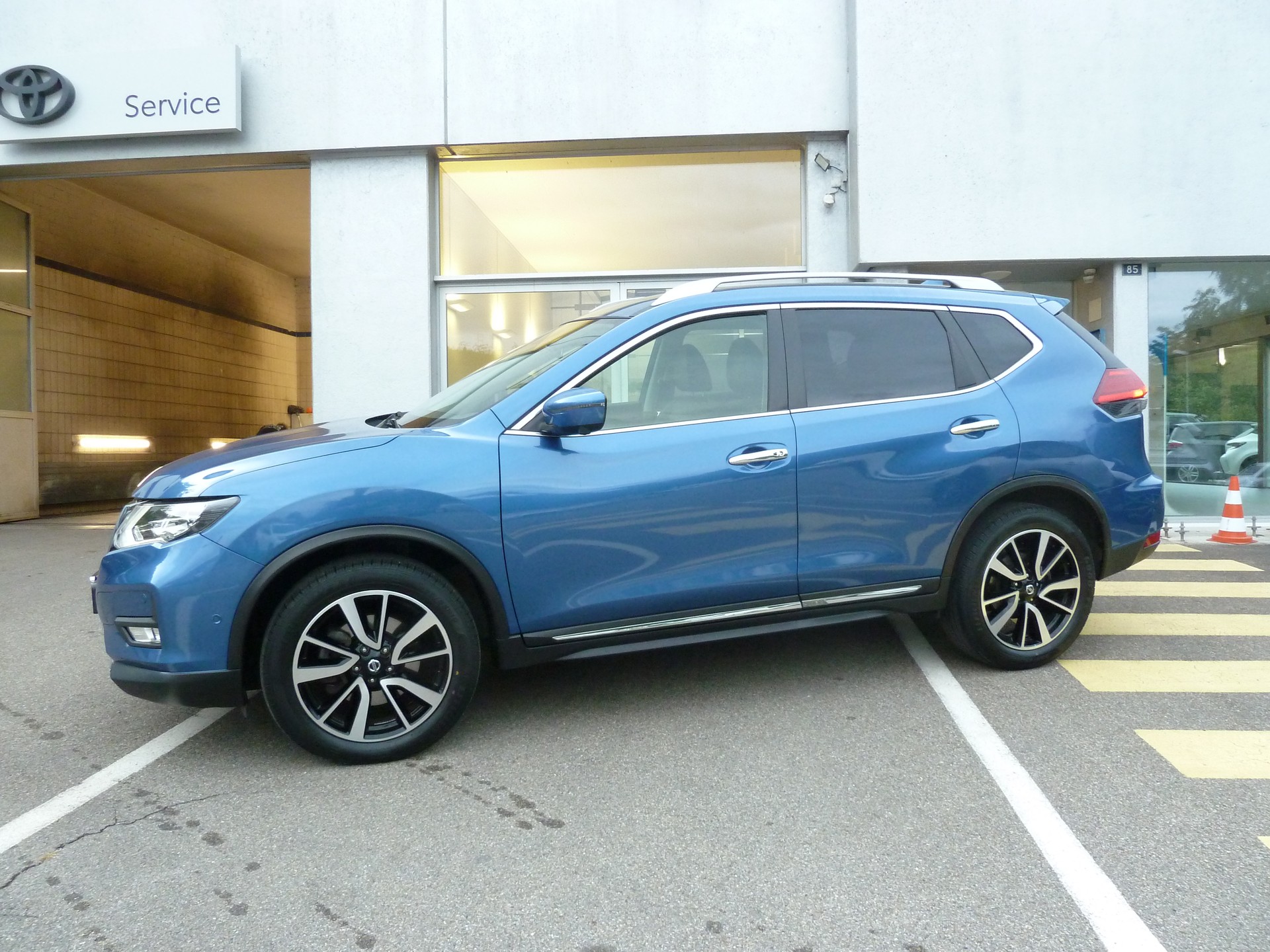NISSAN X-Trail 2.0 dCi acenta Xtronic CVT ALL-MODE 4x4-image-4