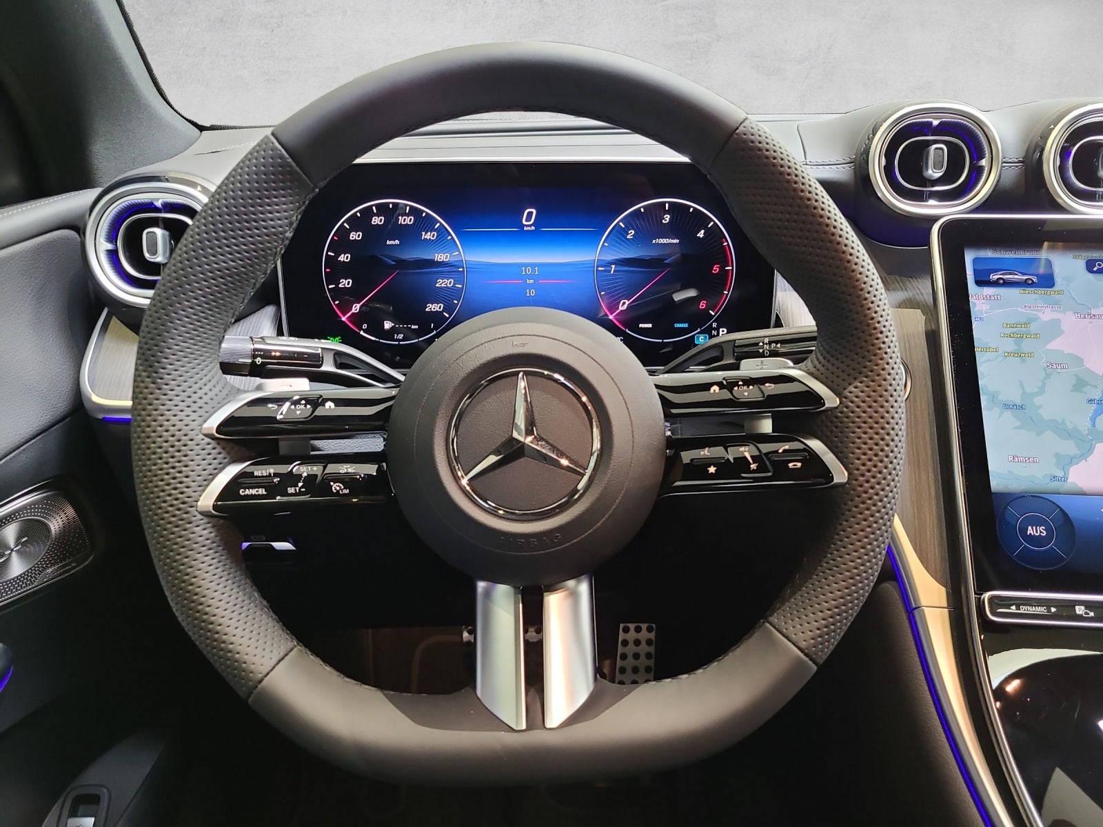 MERCEDES-BENZ GLC 220 d AMG Line 4M Coupé C254 Coupé-image-4