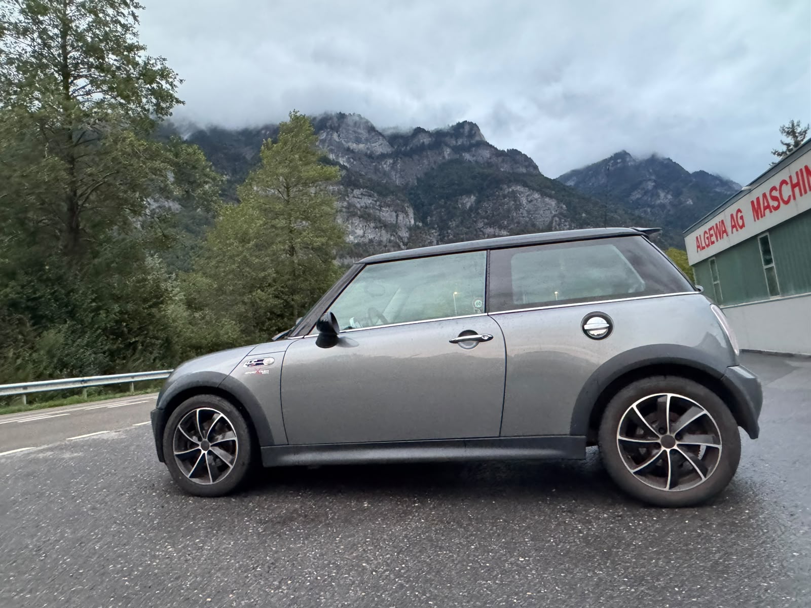 MINI Cooper S-image-6