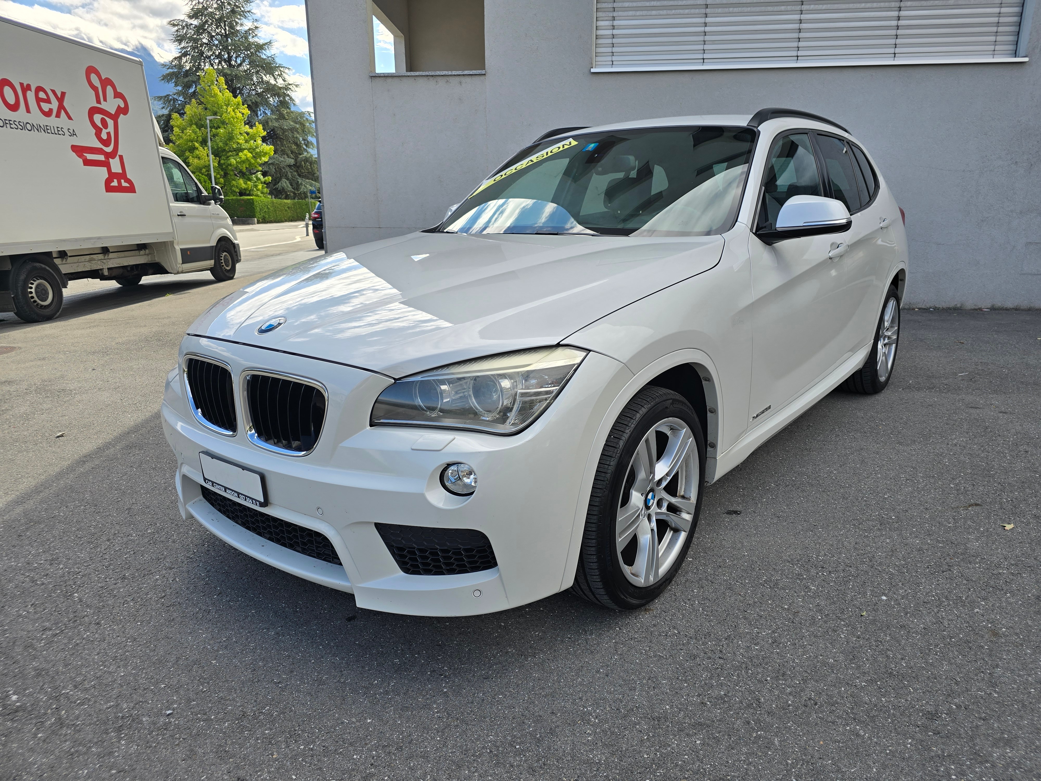 BMW X1 xDrive 28i M-Sport Steptronic — slika 1