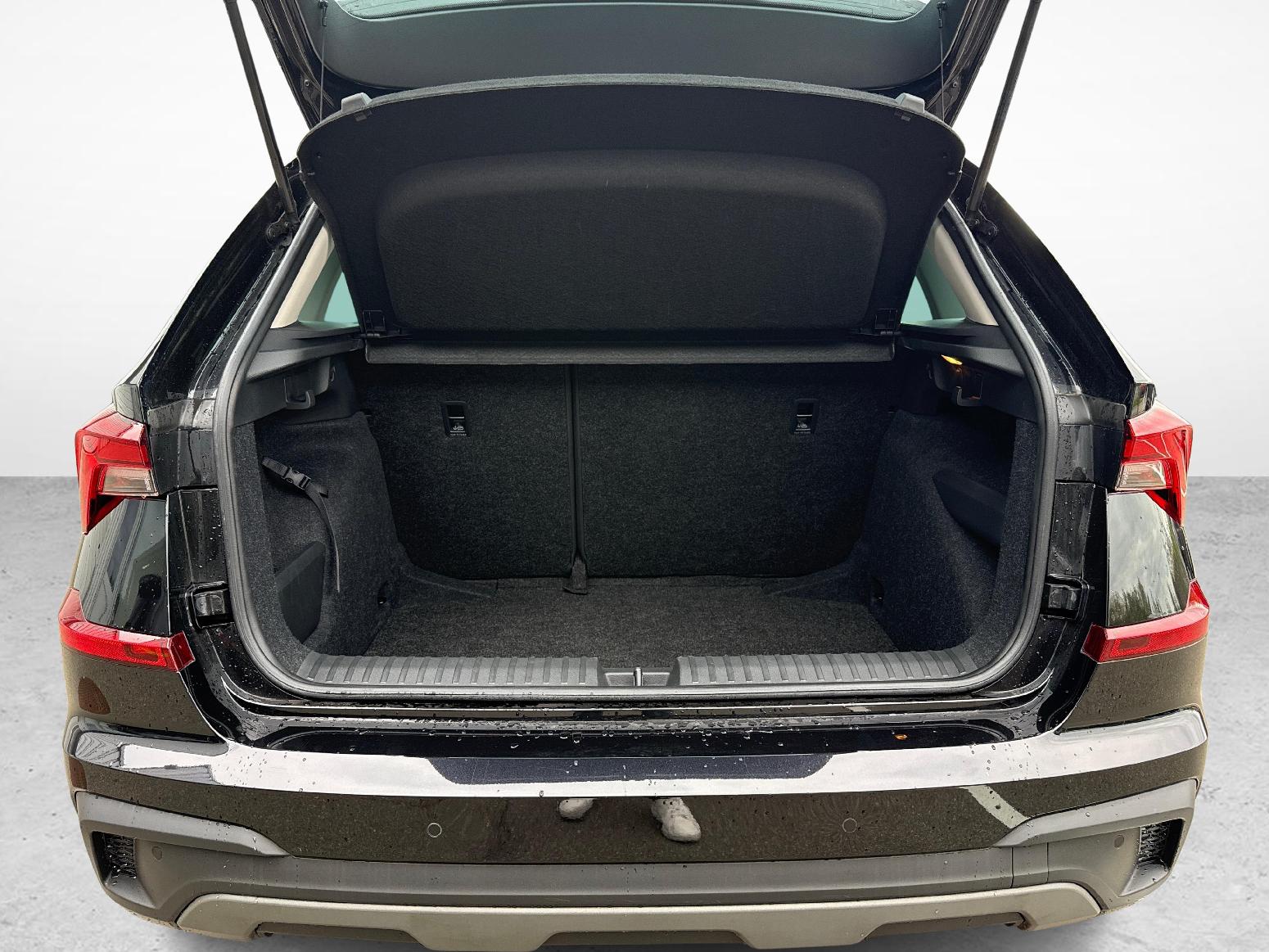 SKODA Kamiq 1.0 TSI Selection DSG-image-11