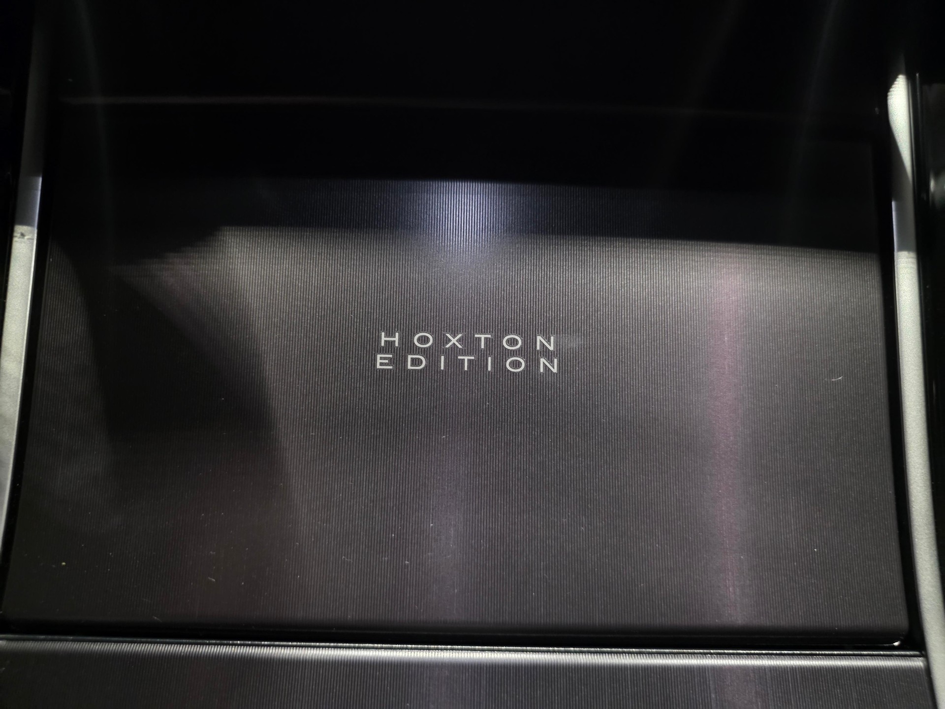 LAND ROVER Range Rover Evoque 1.5 T 270e Hoxton Edition-image-14