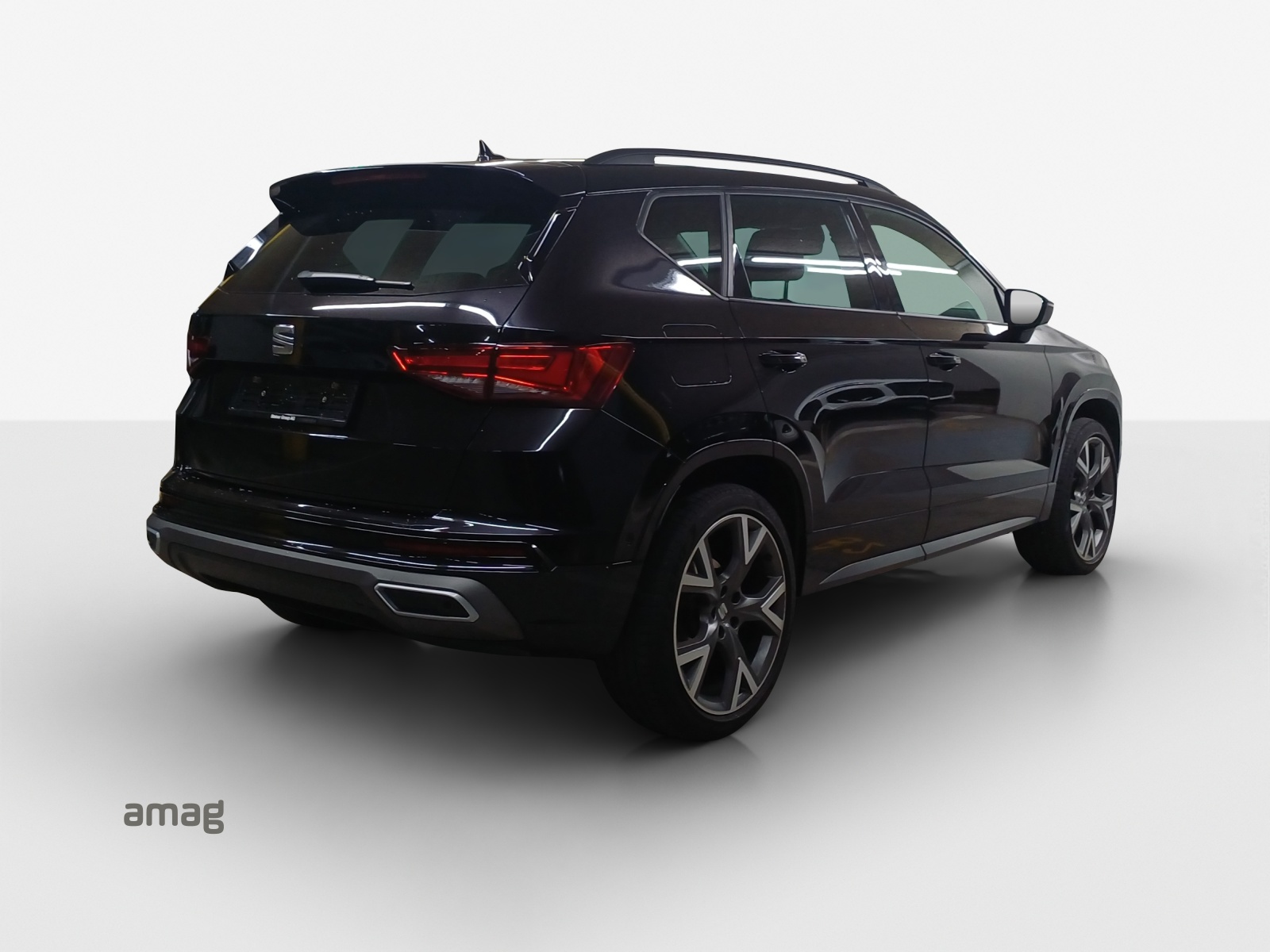 SEAT Ateca 2.0 TSI Hola FR 4Drive DSG-image-4