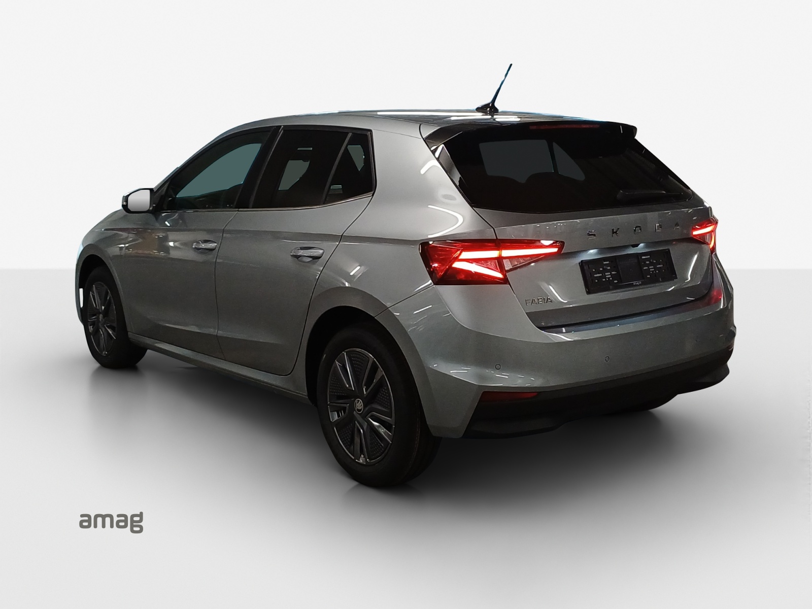 SKODA Fabia 1.5 TSI Dynamic DSG-image-2