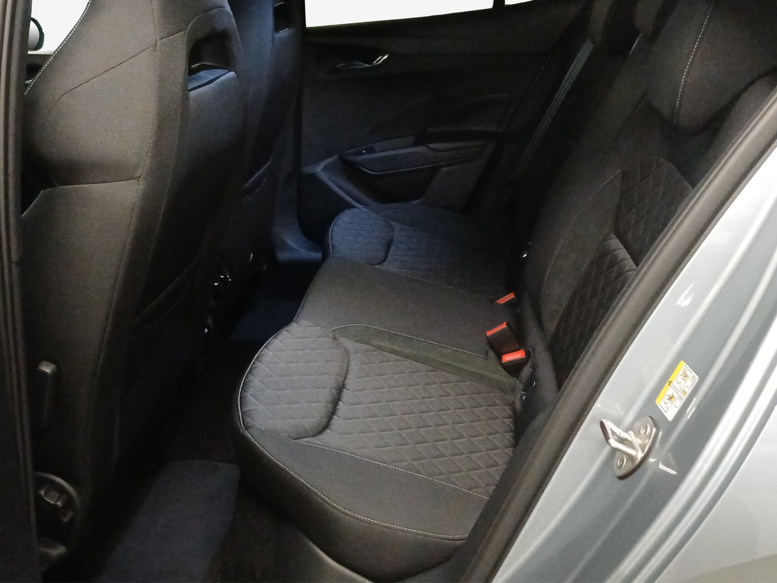 SKODA Fabia 1.5 TSI Dynamic DSG-image-11
