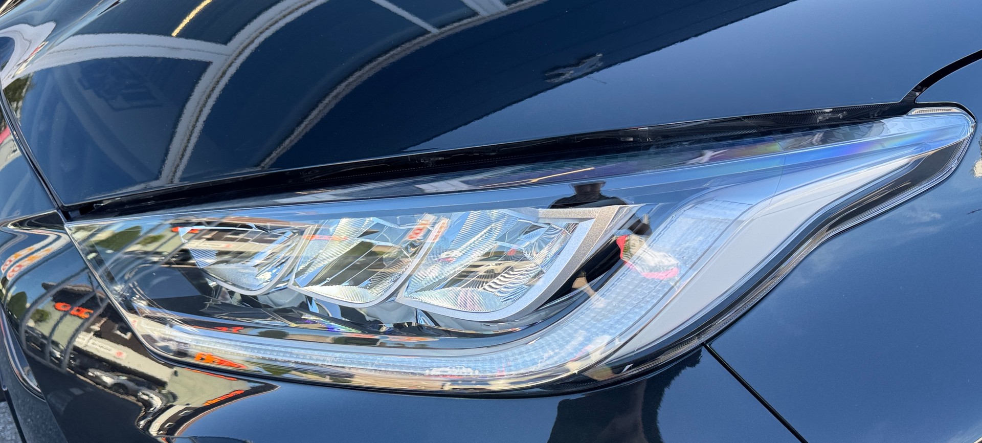 TOYOTA Yaris 1.5 Trend e-CVT-image-2