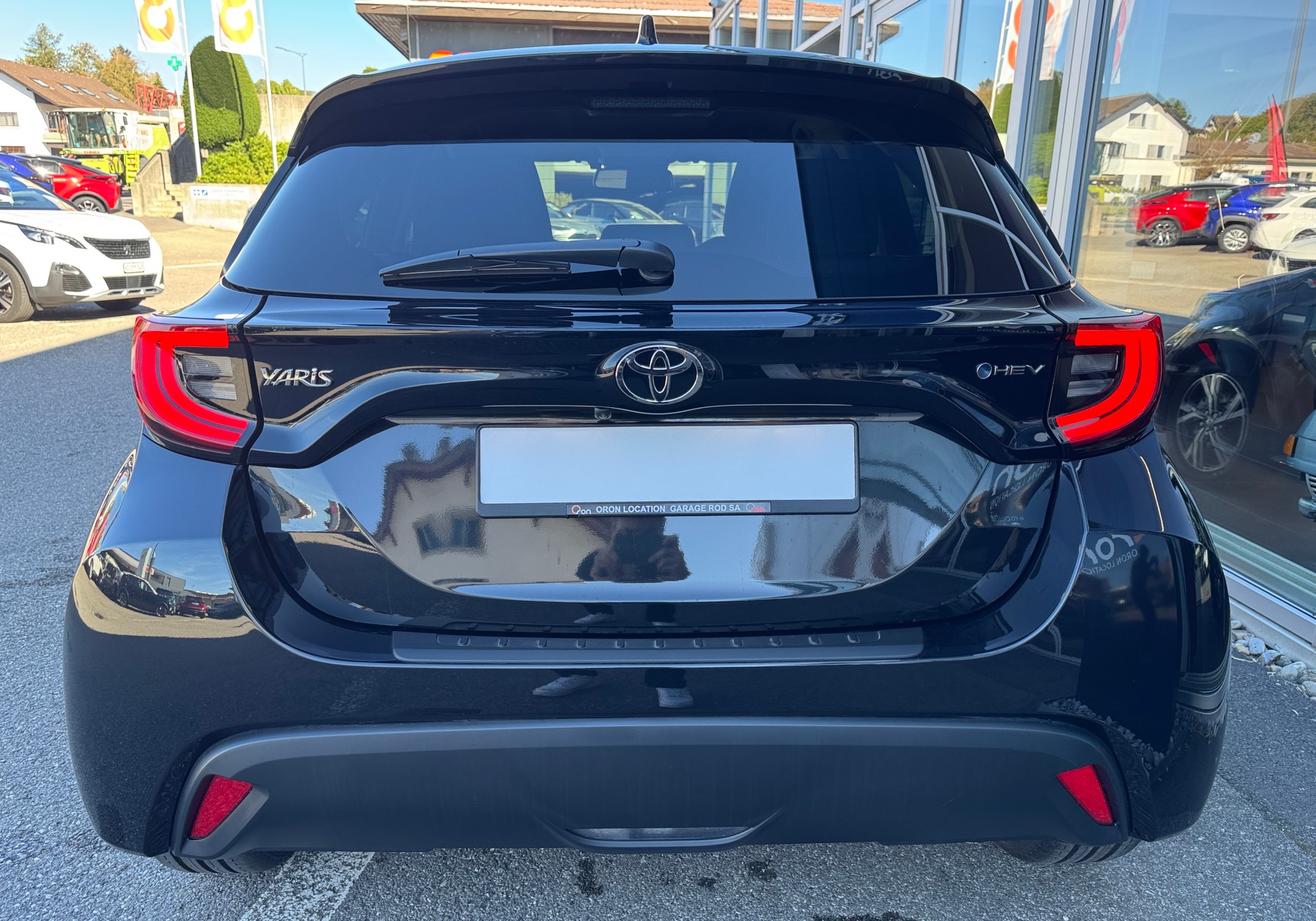 TOYOTA Yaris 1.5 Trend e-CVT-image-7