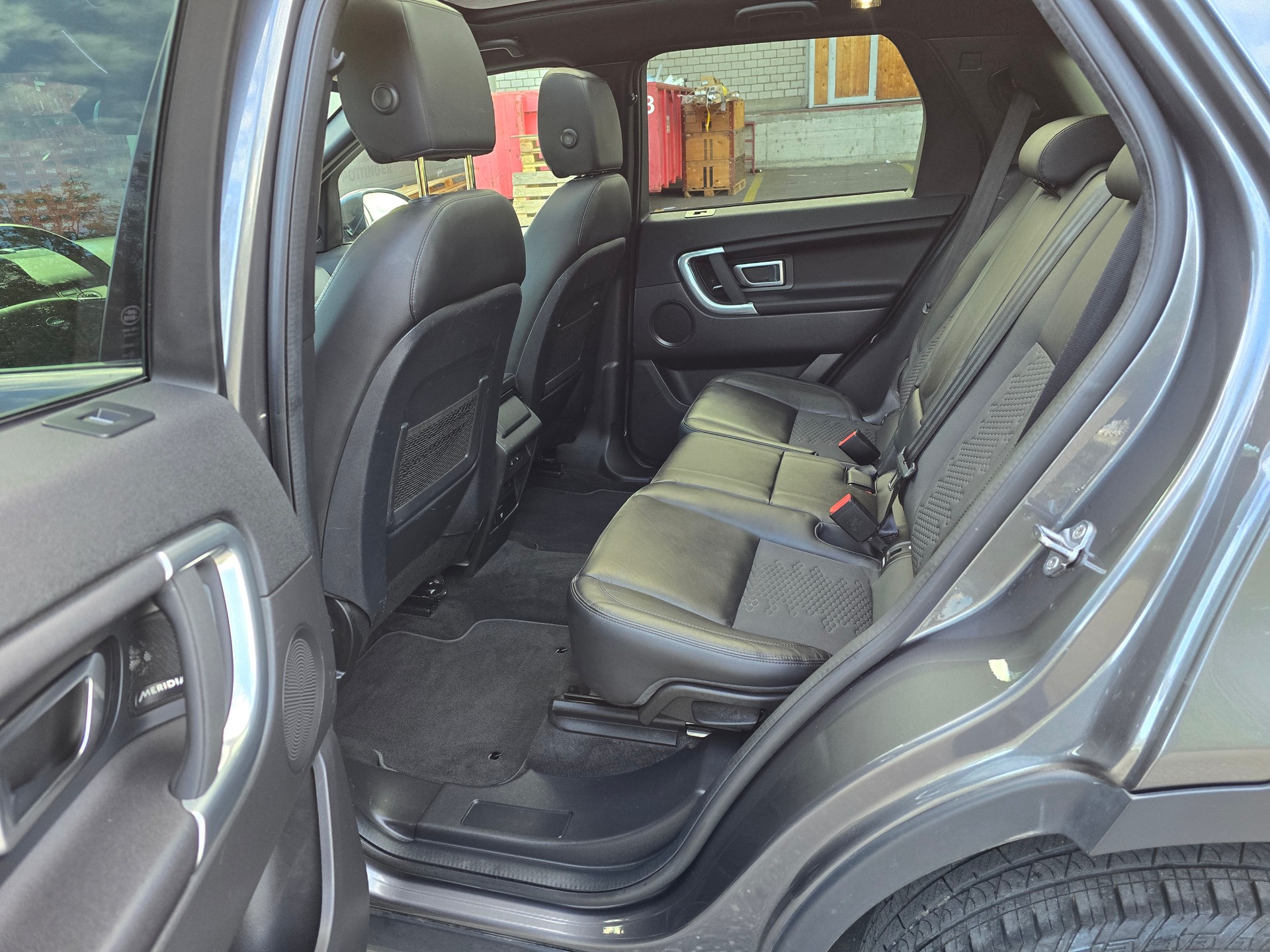 LAND ROVER Discovery Sport 2.0 Si4 SE AT9-image-15