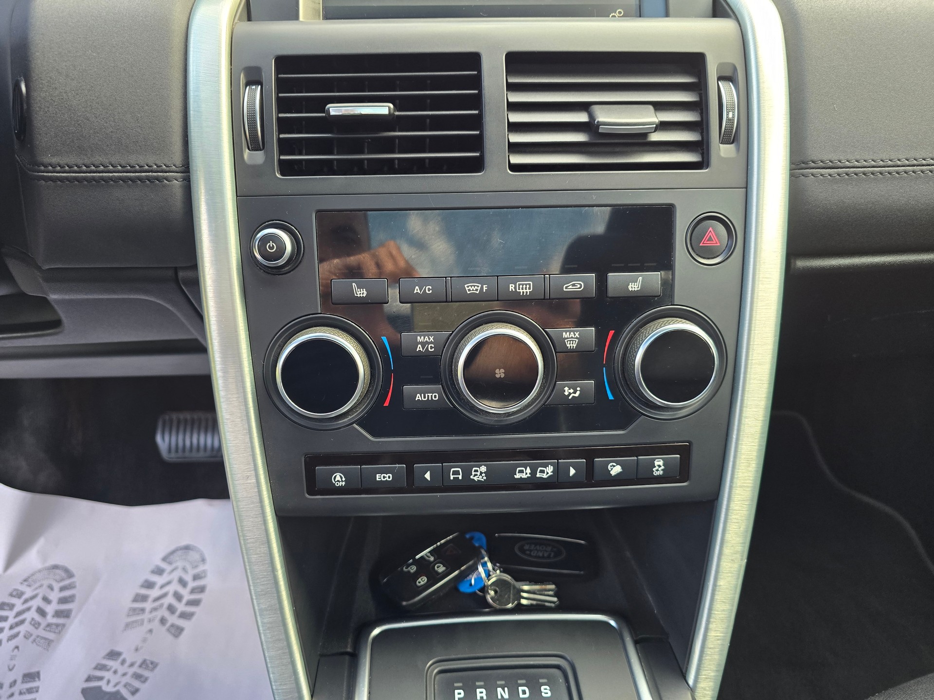 LAND ROVER Discovery Sport 2.0 Si4 SE AT9-image-22