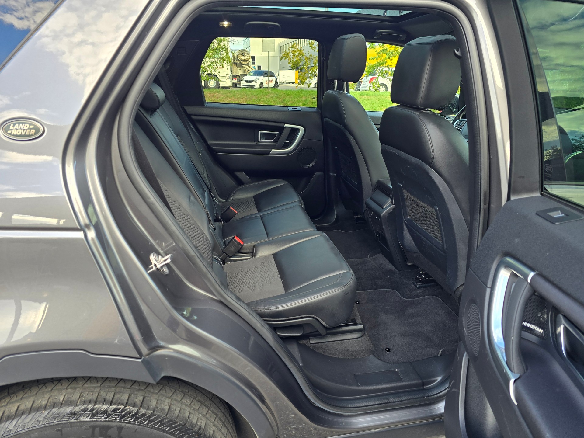 LAND ROVER Discovery Sport 2.0 Si4 SE AT9-image-11