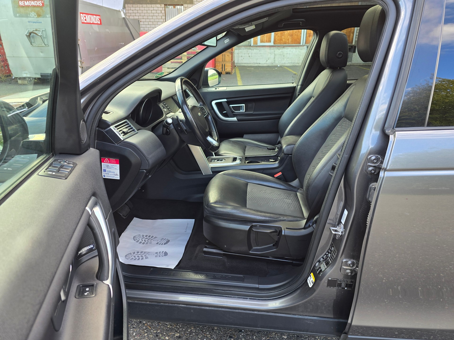 LAND ROVER Discovery Sport 2.0 Si4 SE AT9-image-12