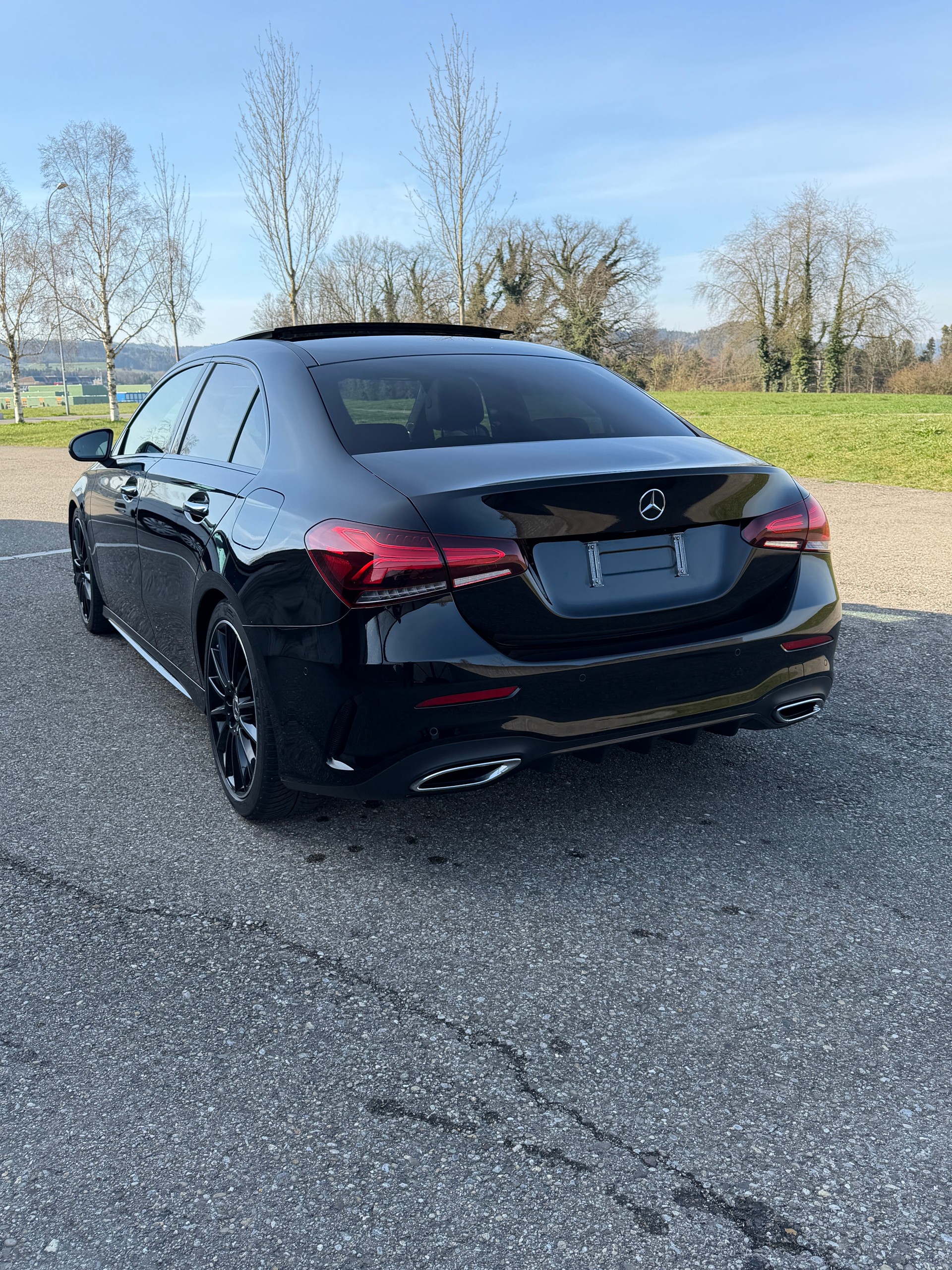 MERCEDES-BENZ A 220 d AMG Line 4m-image-2