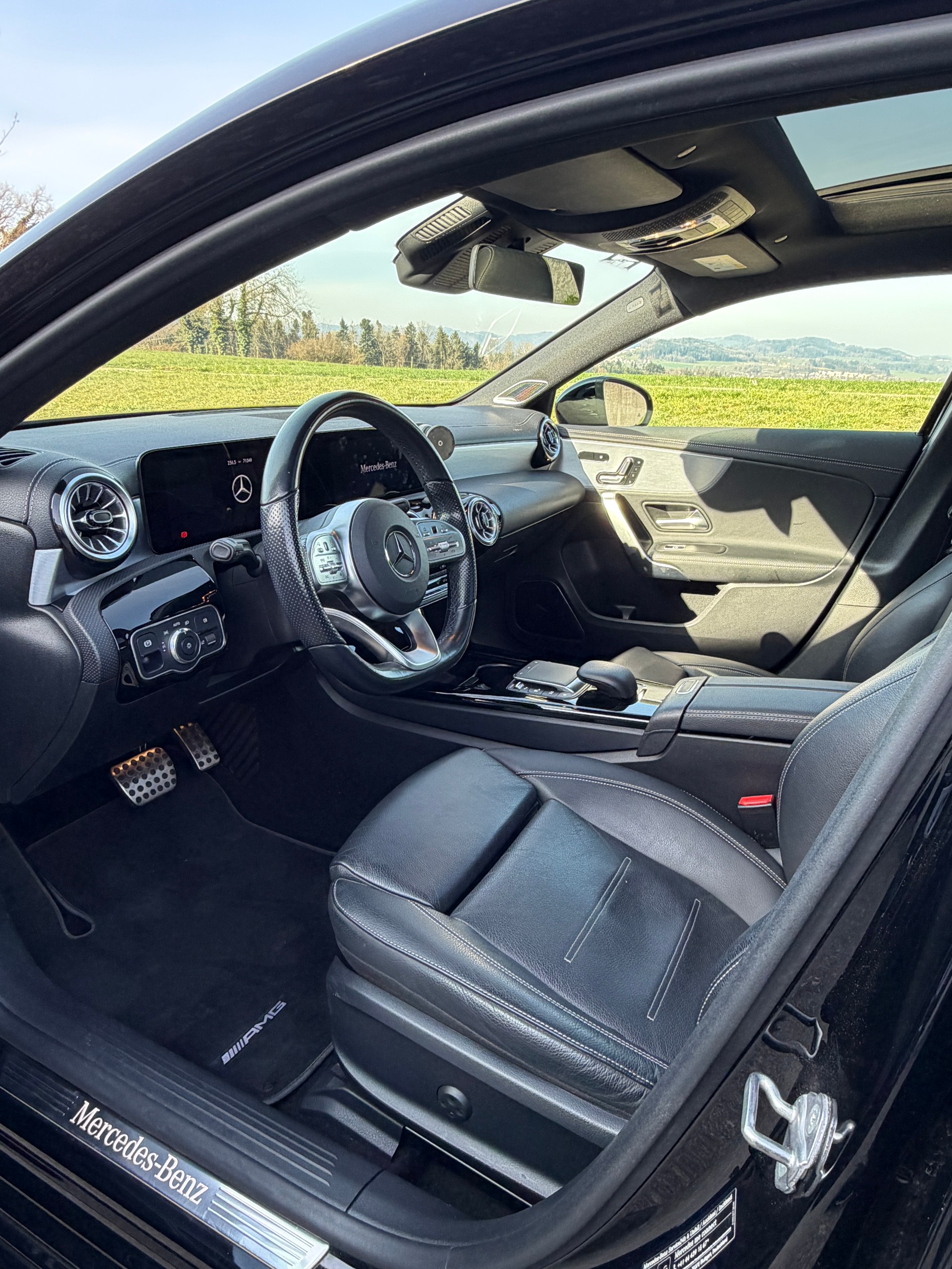 MERCEDES-BENZ A 220 d AMG Line 4m-image-4