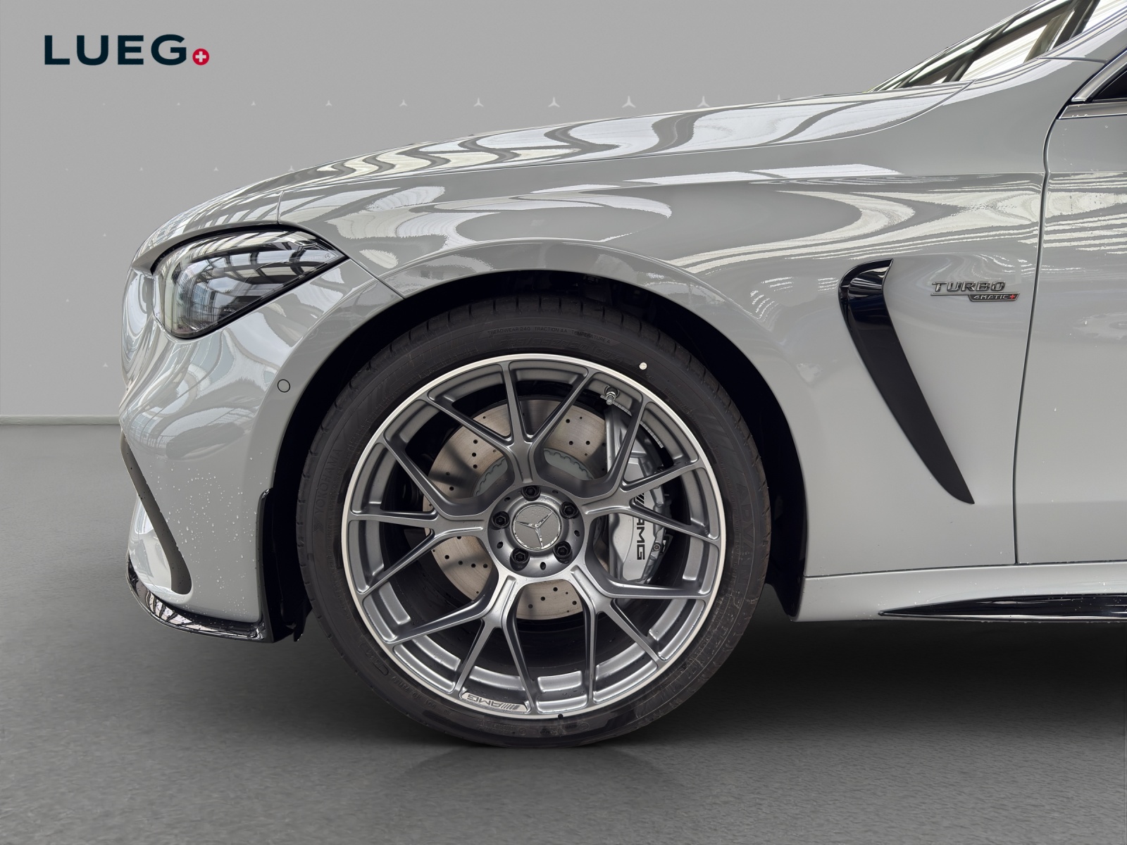 MERCEDES-BENZ CLE AMG 53 Cabrio 4Matic+ 9G-Tronic-image-6
