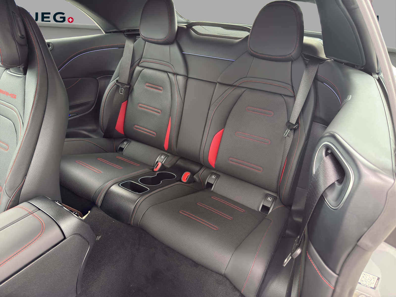 MERCEDES-BENZ CLE AMG 53 Cabrio 4Matic+ 9G-Tronic-image-13