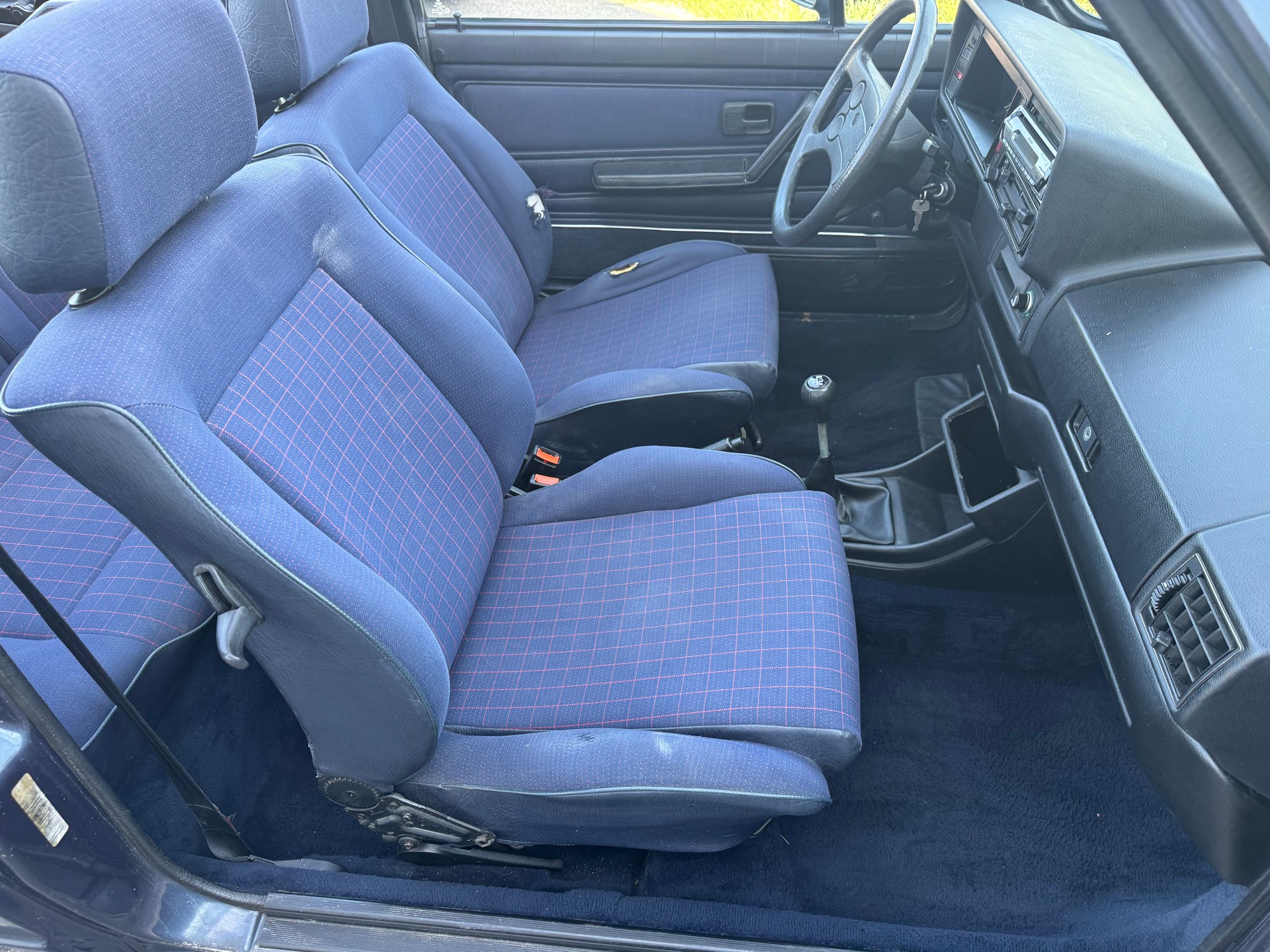 VW Golf Cabriolet 1800 (GL)-image-12
