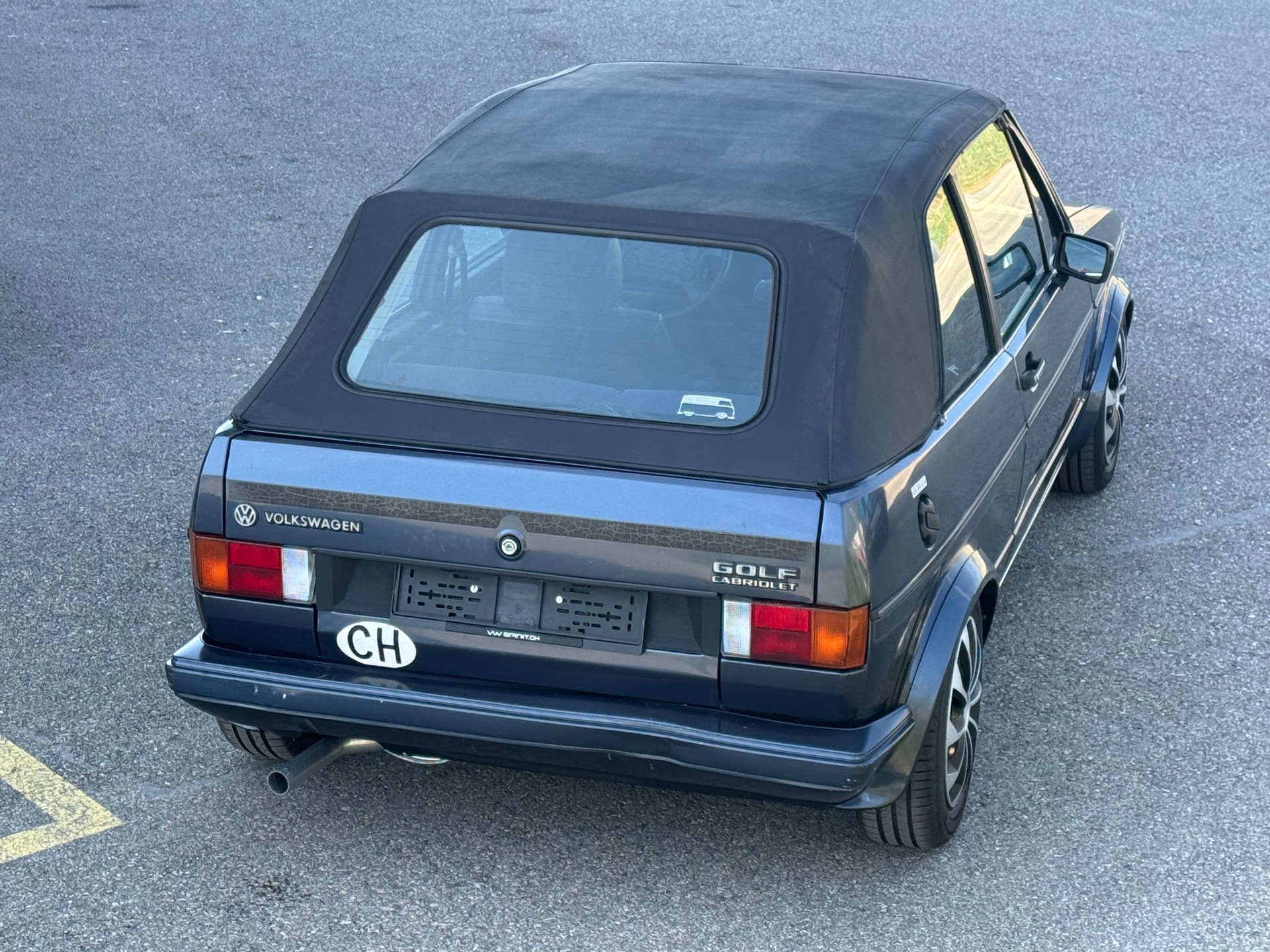 VW Golf Cabriolet 1800 (GL)-image-7