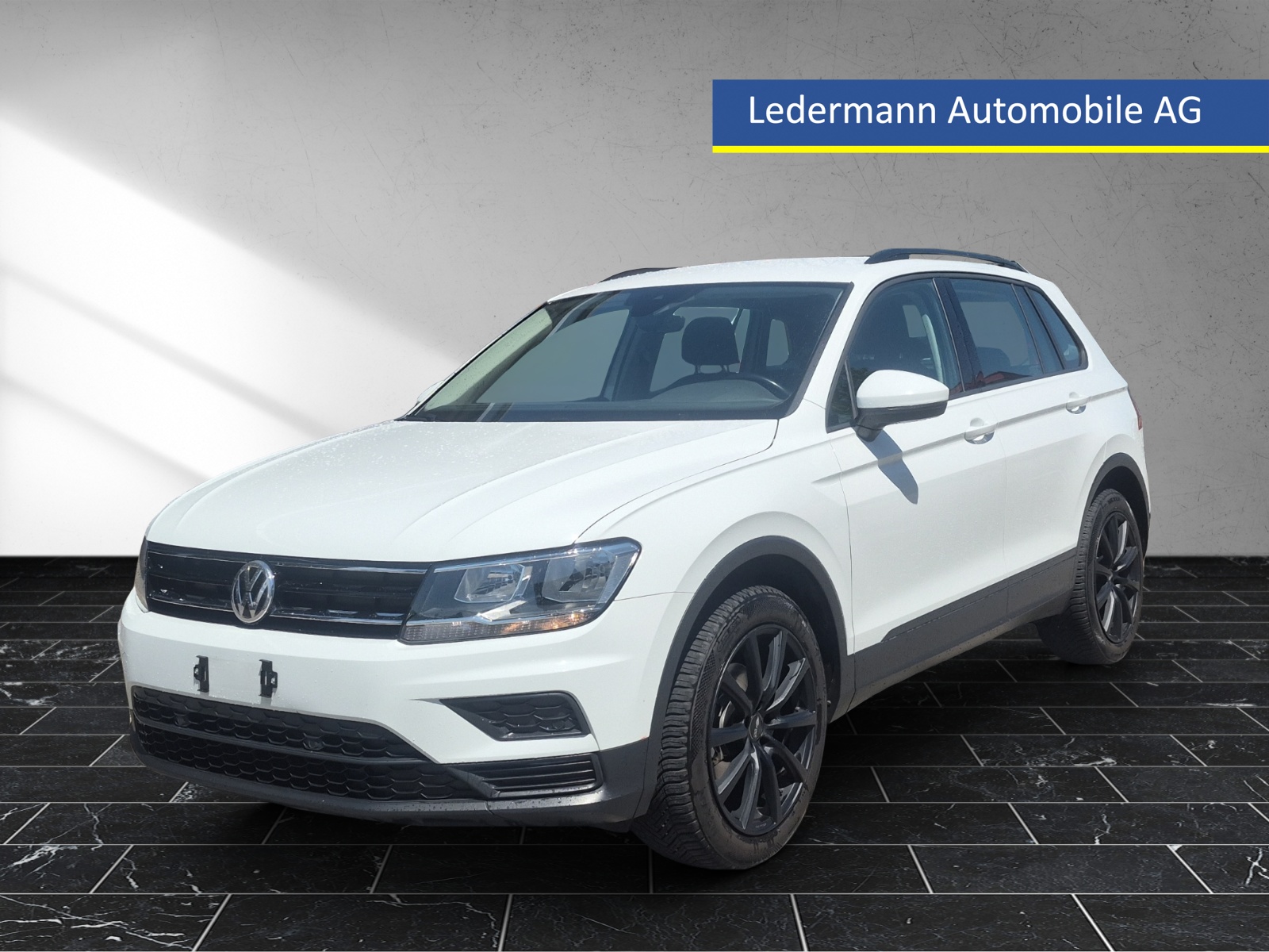 VW Tiguan 2.0 TDI SCR Trendline 4Motion-image-0