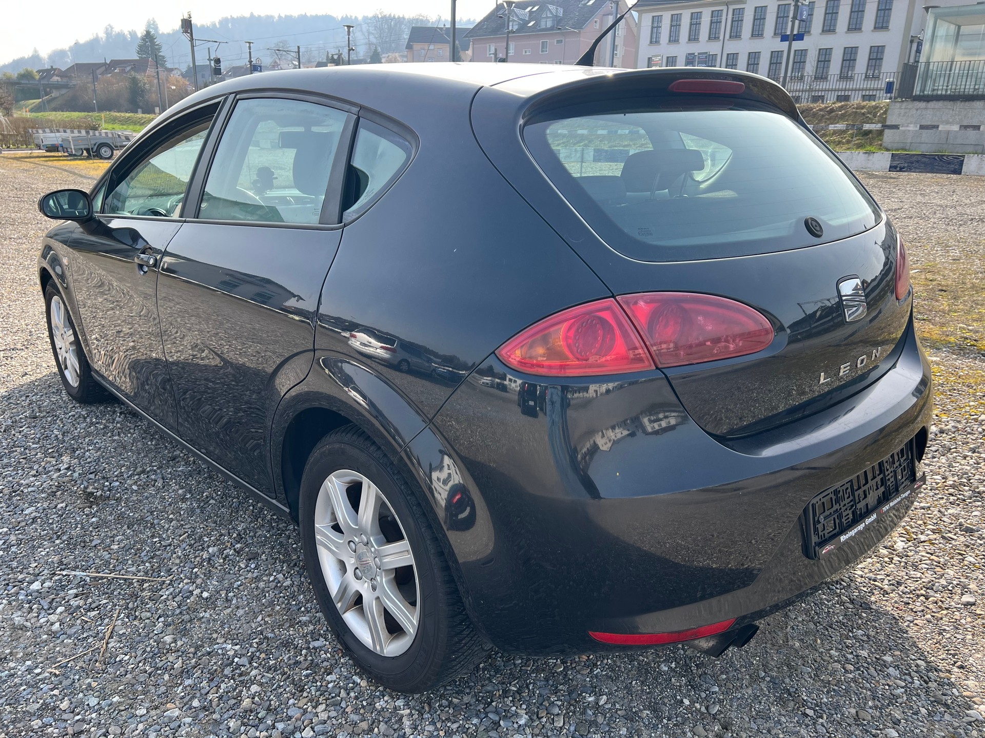 SEAT Leon 2.0 TDI Stylance-image-4