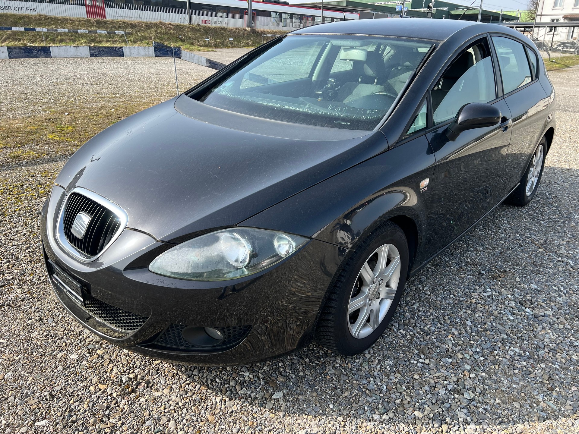 SEAT Leon 2.0 TDI Stylance-image-0