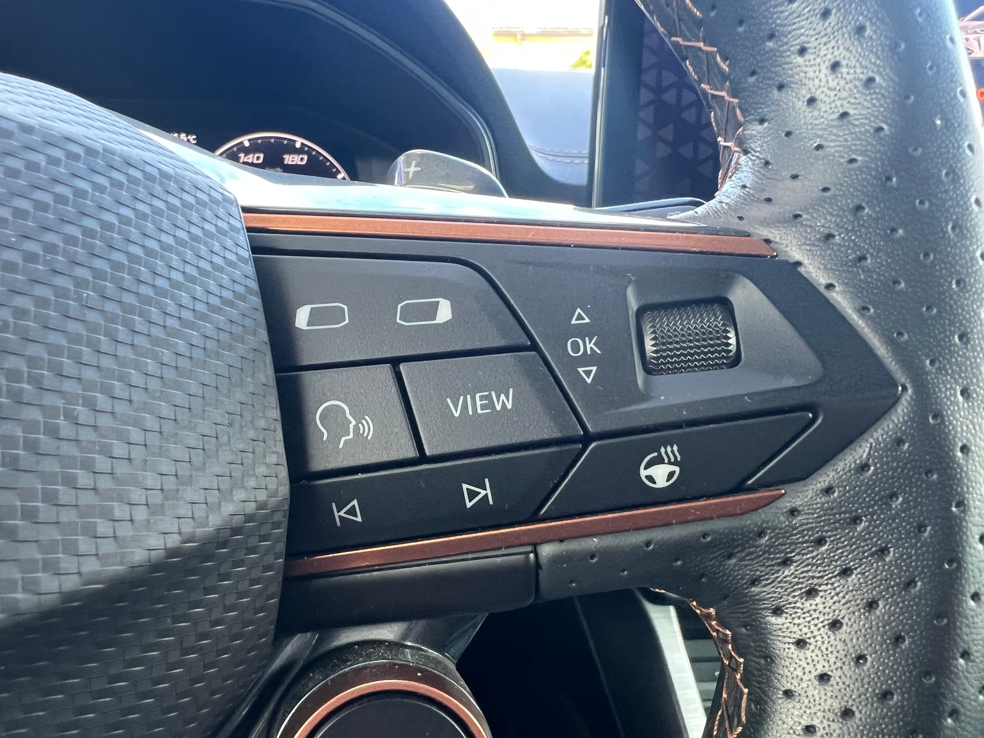 CUPRA Formentor 2.0 TSI VZ 4Drive DSG-image-20