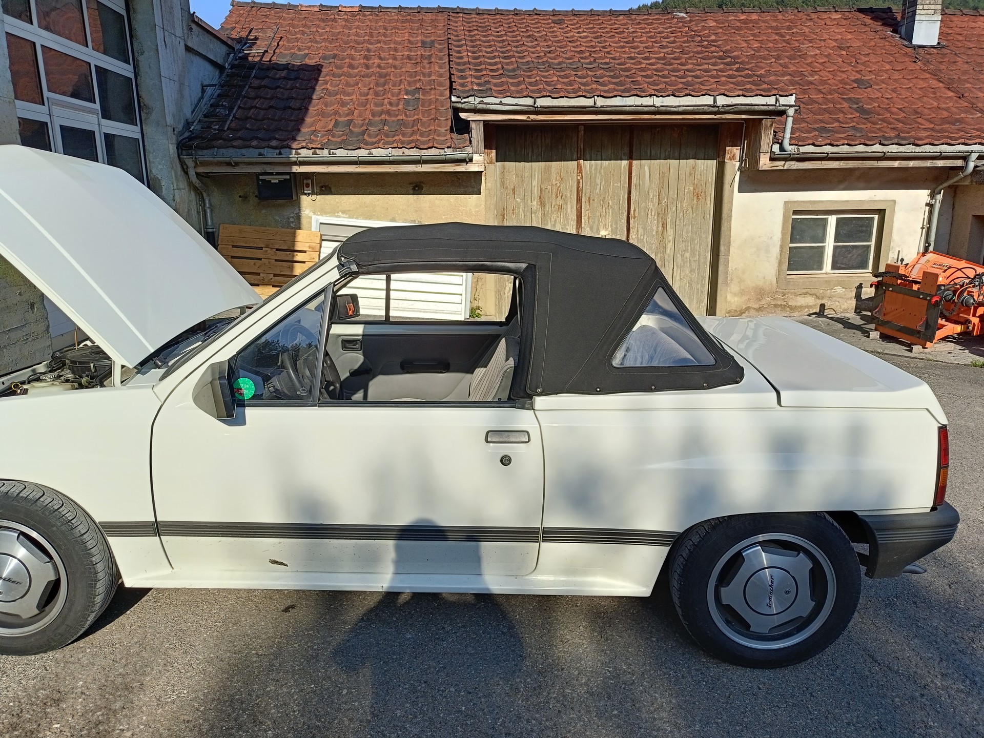 OPEL Corsa 1.3 Irmscher Spider-image-5