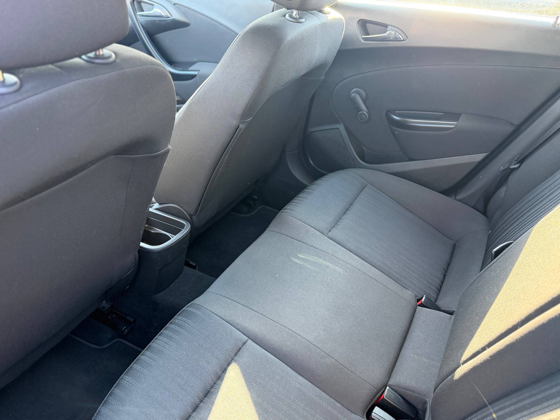 OPEL Astra 1.4i 16V Enjoy-image-8
