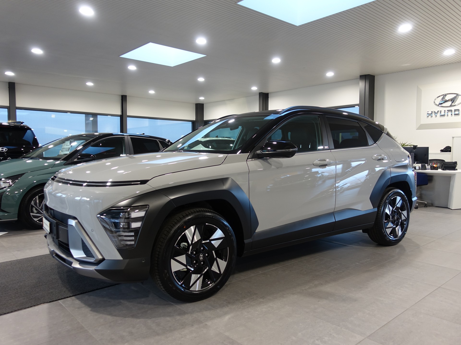 HYUNDAI Kona 1.6 GDi HEV Vertex DCT inkl. 4 Aluwinterräder