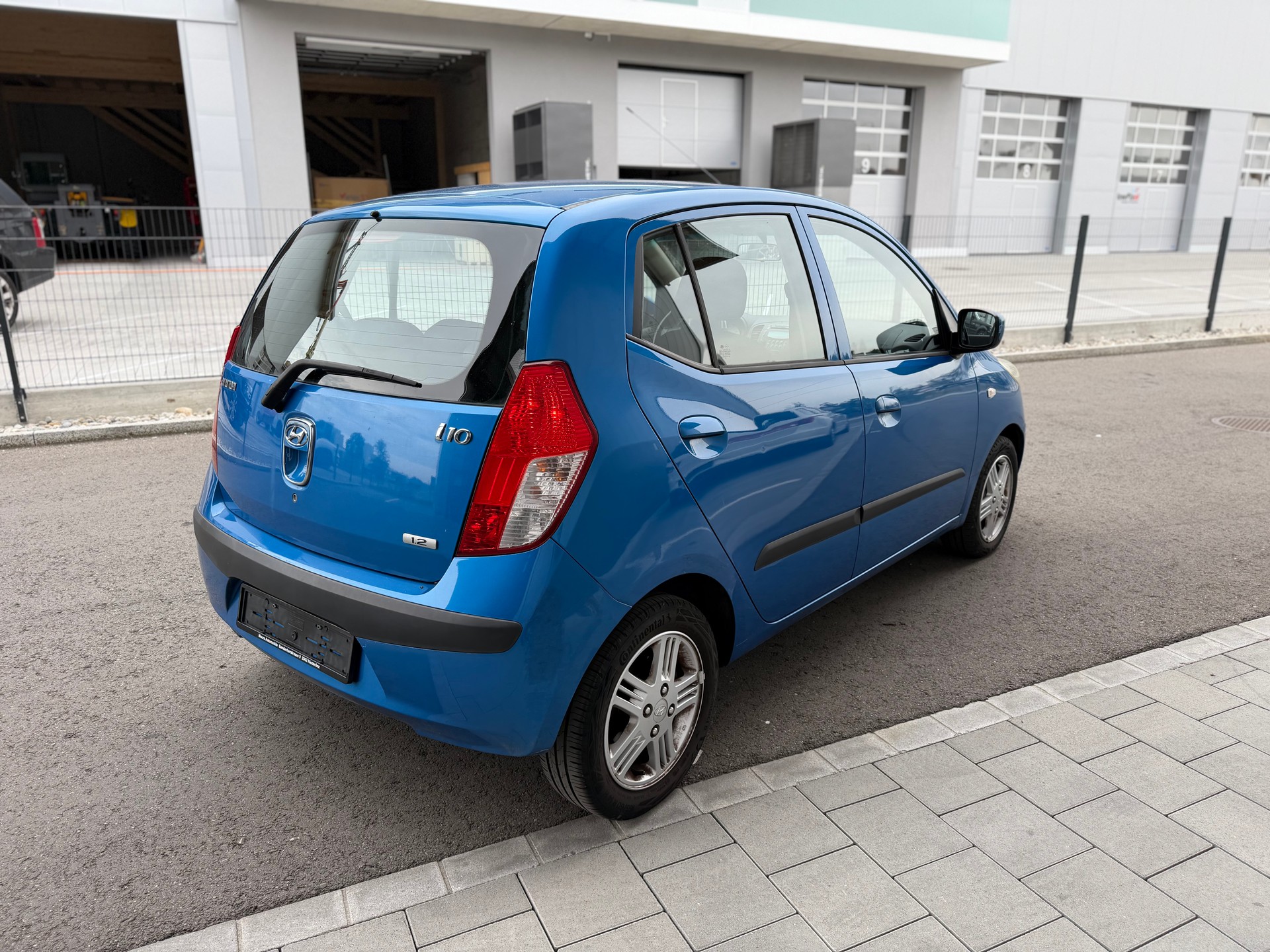 HYUNDAI i10 1.2 Style-image-3