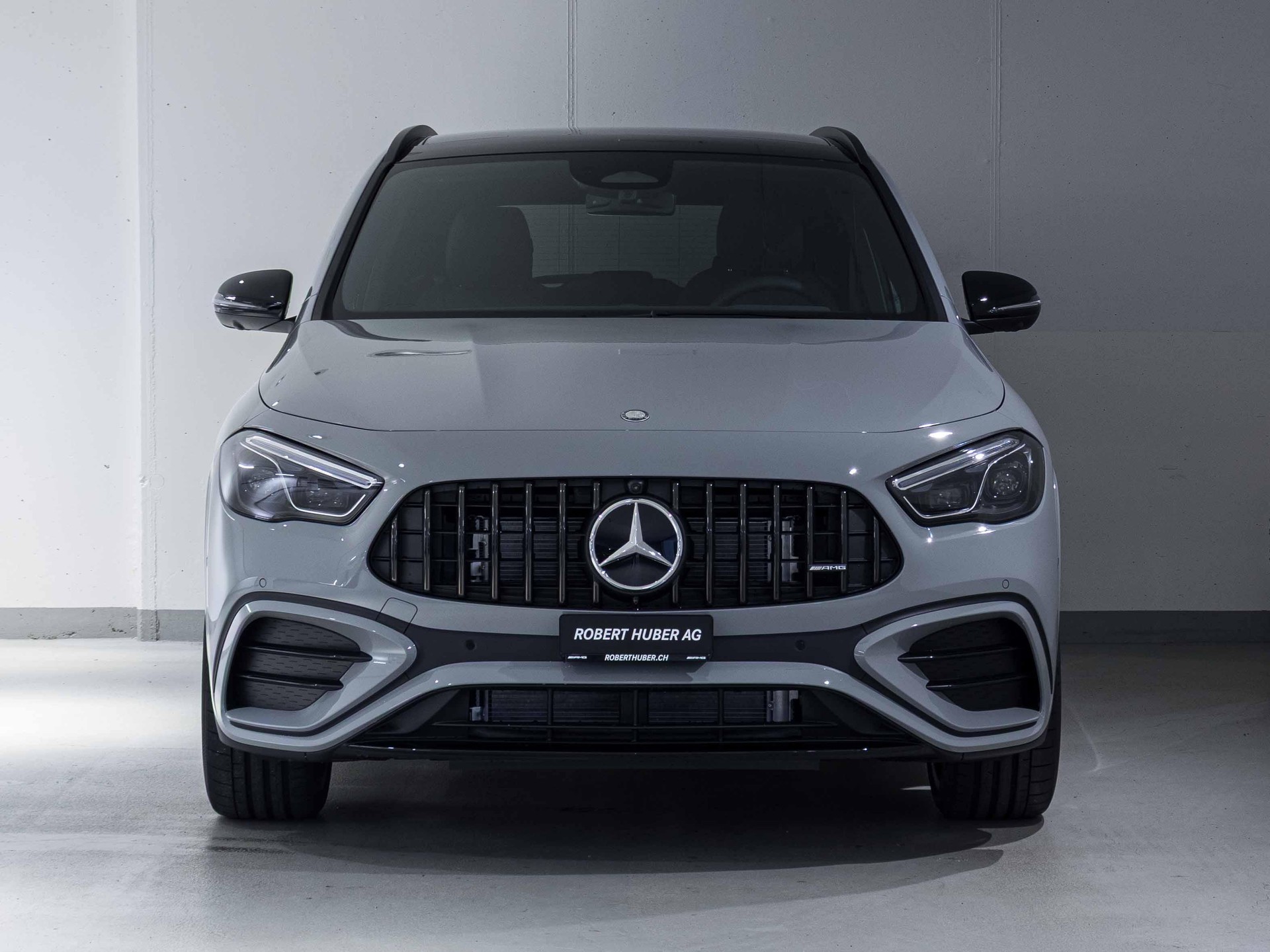 MERCEDES-BENZ GLA 35 AMG 4MATIC-image-2