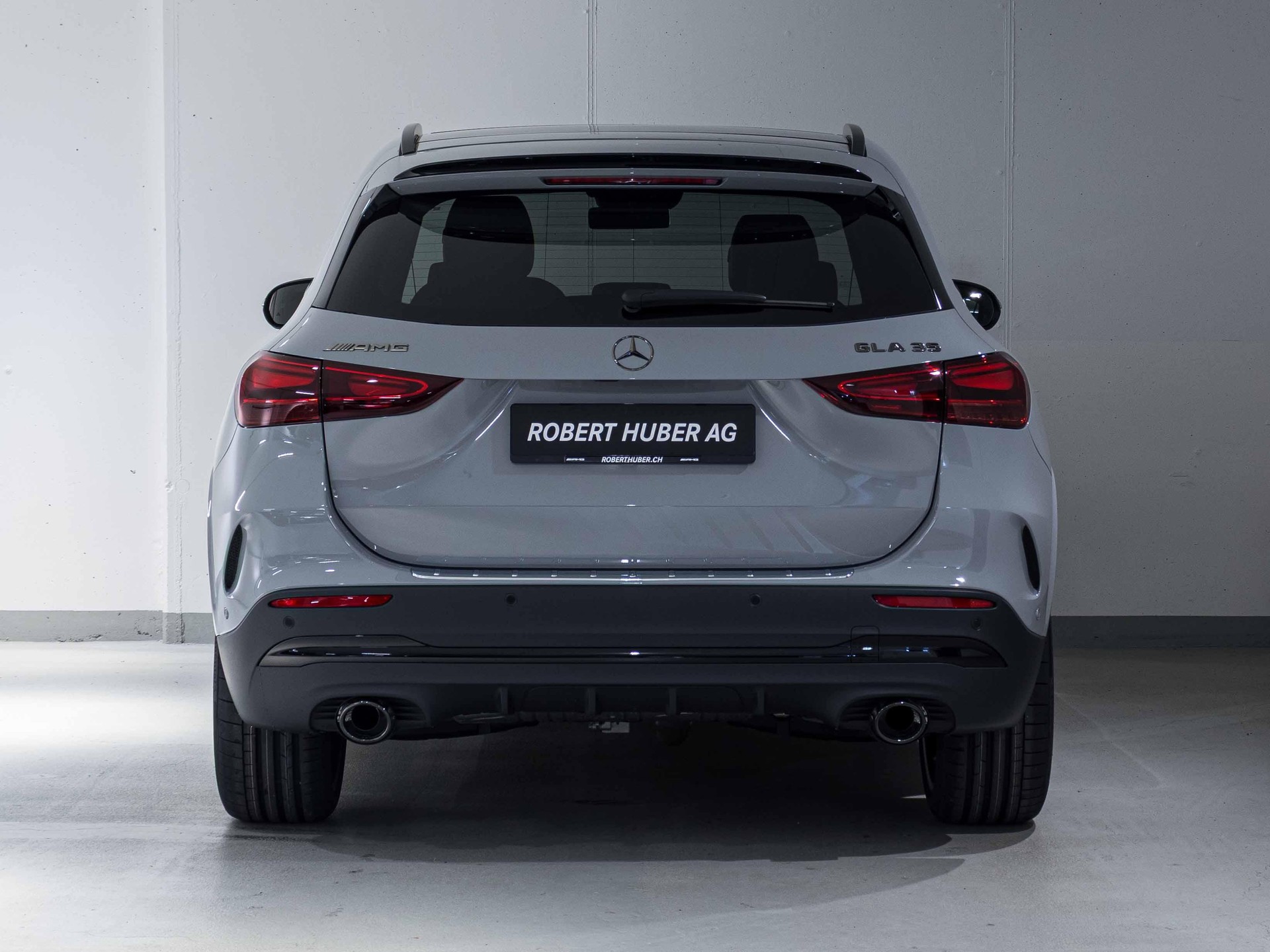 MERCEDES-BENZ GLA 35 AMG 4MATIC-image-5