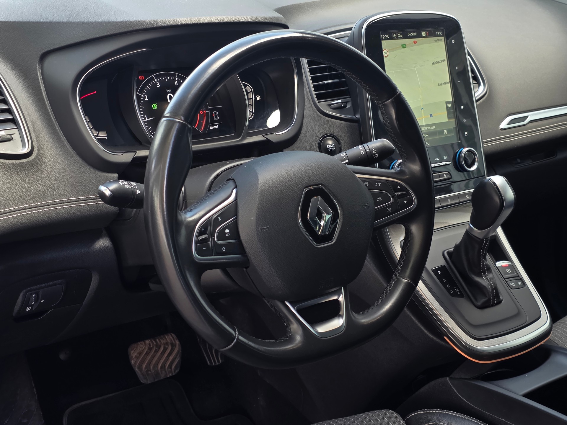 RENAULT Grand Scénic 1.3 16V Turbo Intens EDC * CH-Fahrzeug * Frisch ab MFK *-image-7