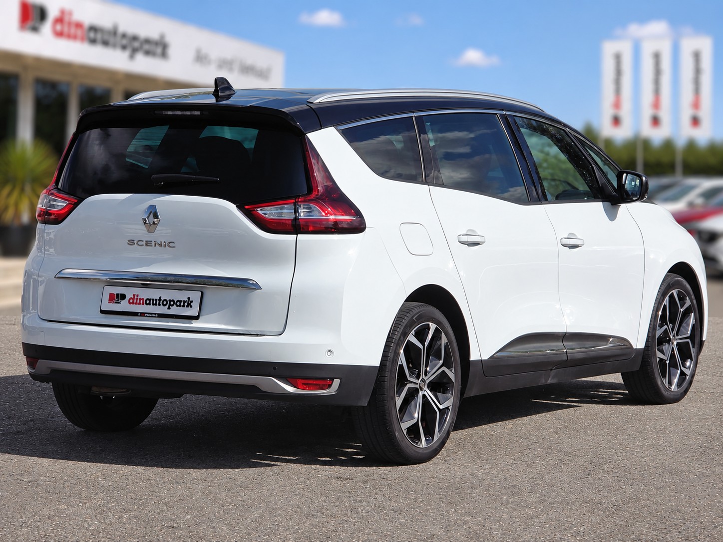 RENAULT Grand Scénic 1.3 16V Turbo Intens EDC * CH-Fahrzeug * Frisch ab MFK *-image-3