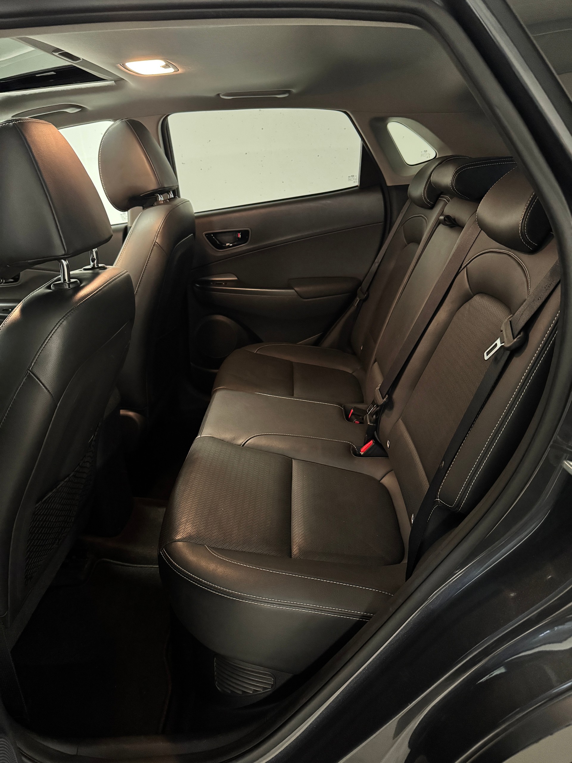HYUNDAI Kona 1.6 GDi HEV Vertex DCT-image-8