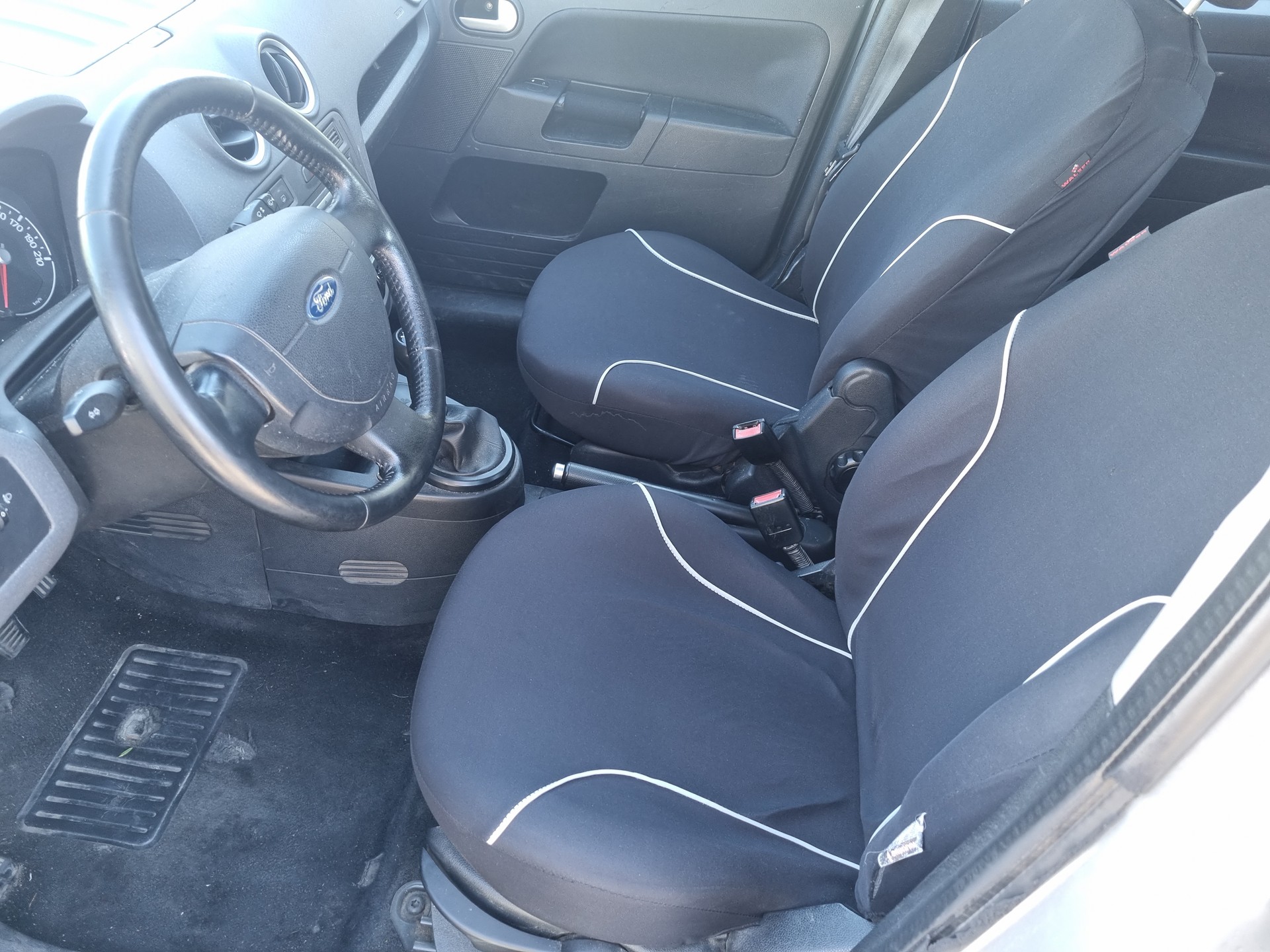 FORD Fusion 1.6 16V Trend-image-8