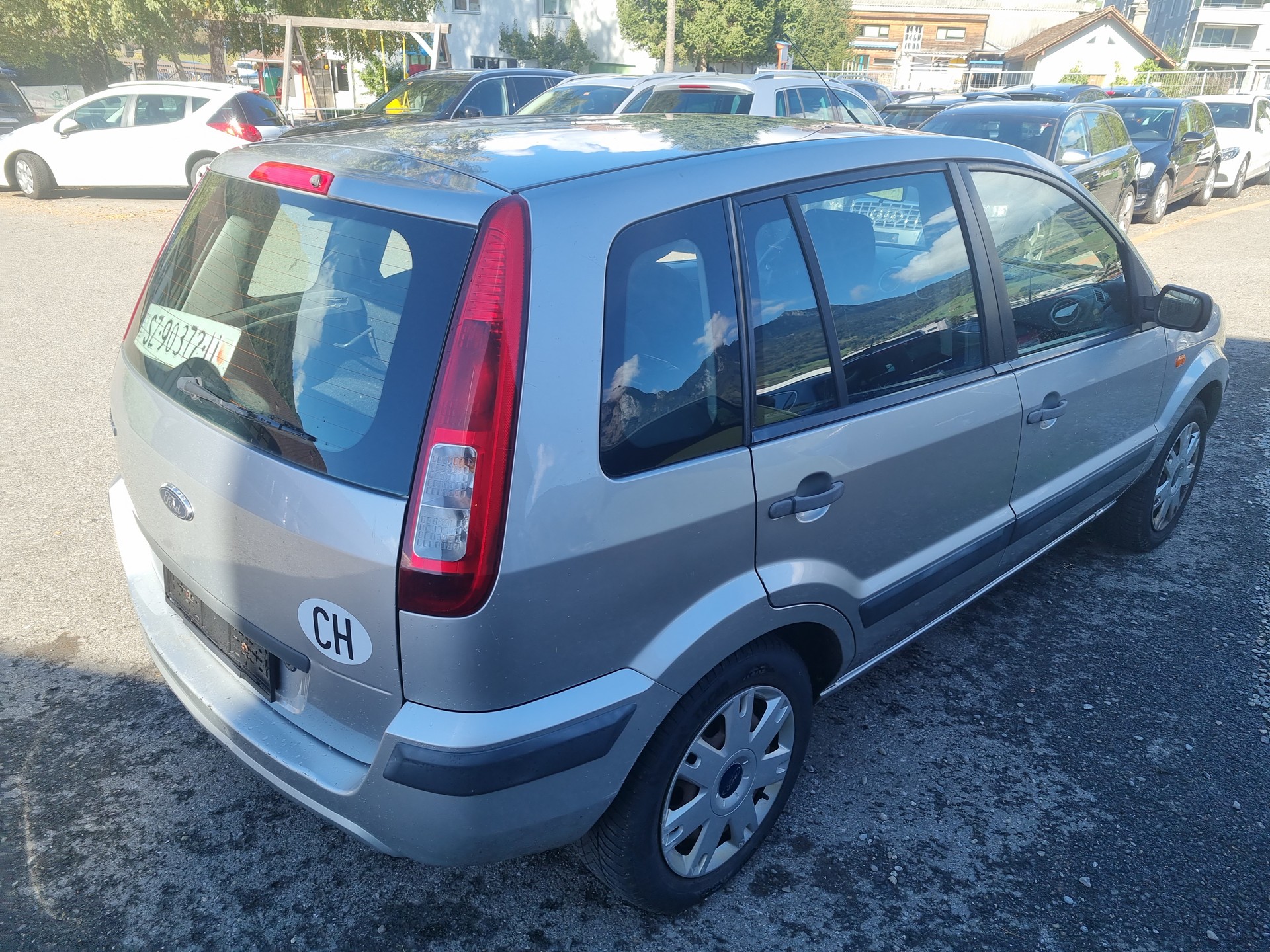 FORD Fusion 1.6 16V Trend-image-2