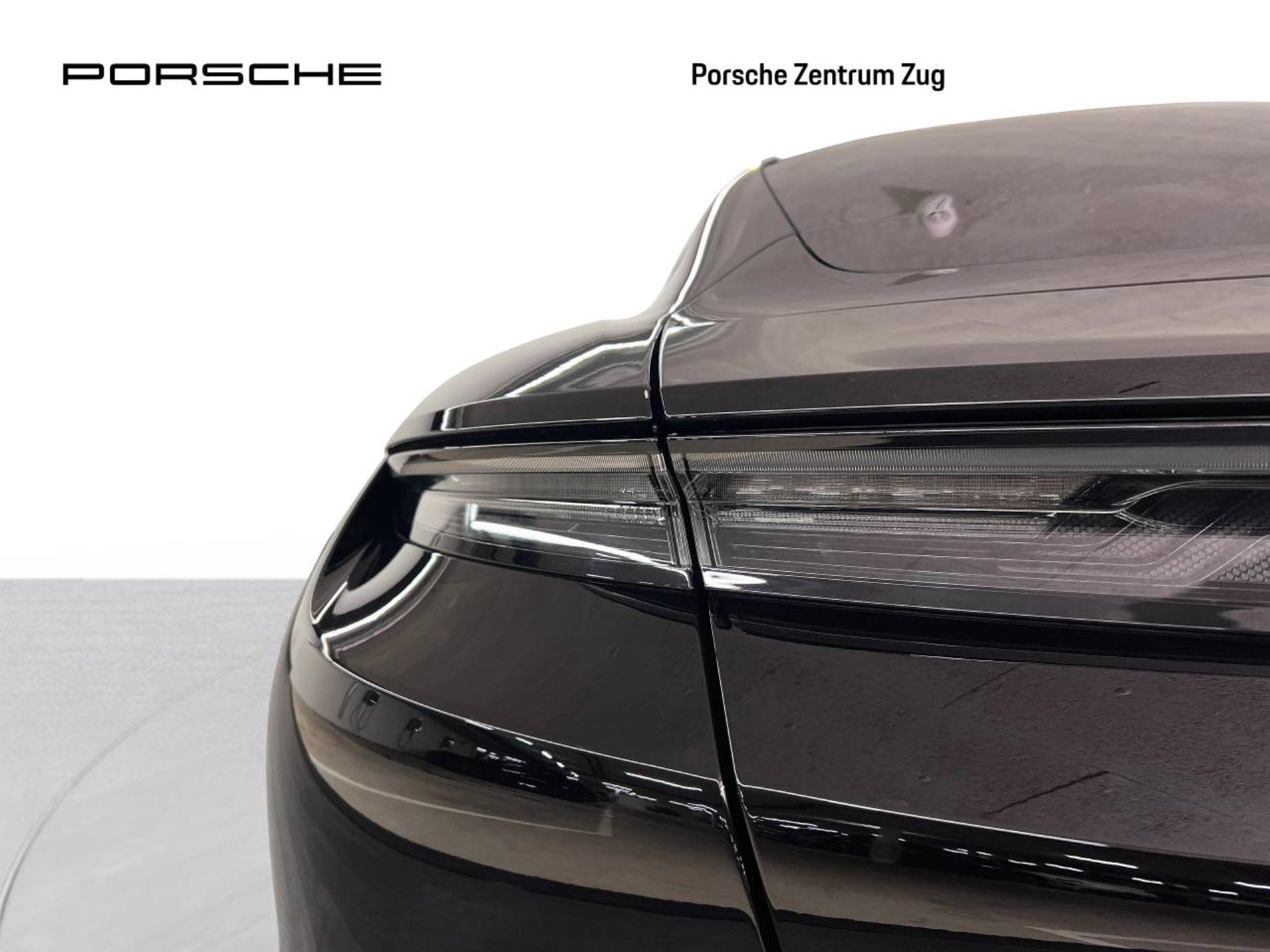 PORSCHE Taycan-image-12