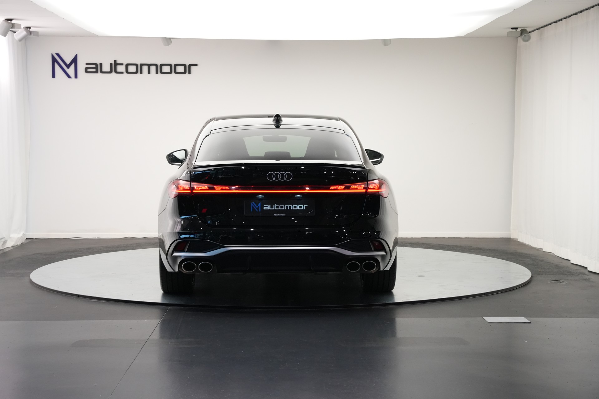 AUDI S5 Limousine TFSI quattro S tronic *Werksgarantie* *Panorama*-image-5