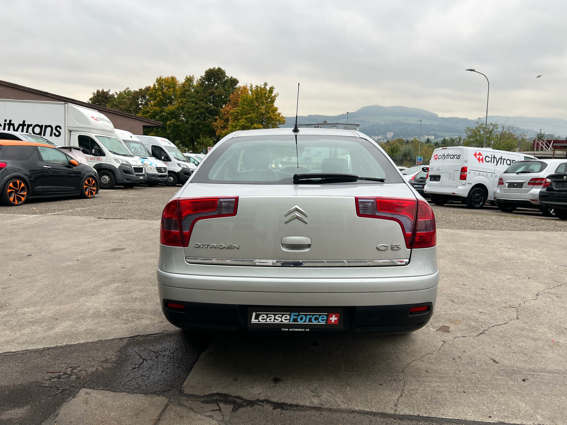 CITROEN C5 Berline 2.2 HDi Exclusive-showroom-element-3