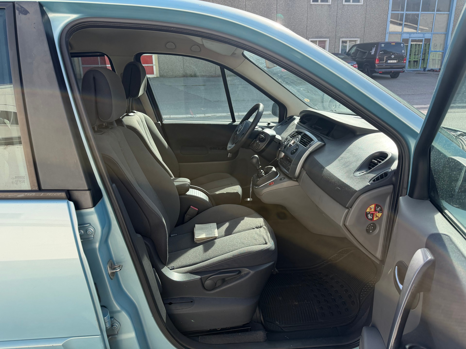 RENAULT Scénic 1.5 dCi Expression-image-7