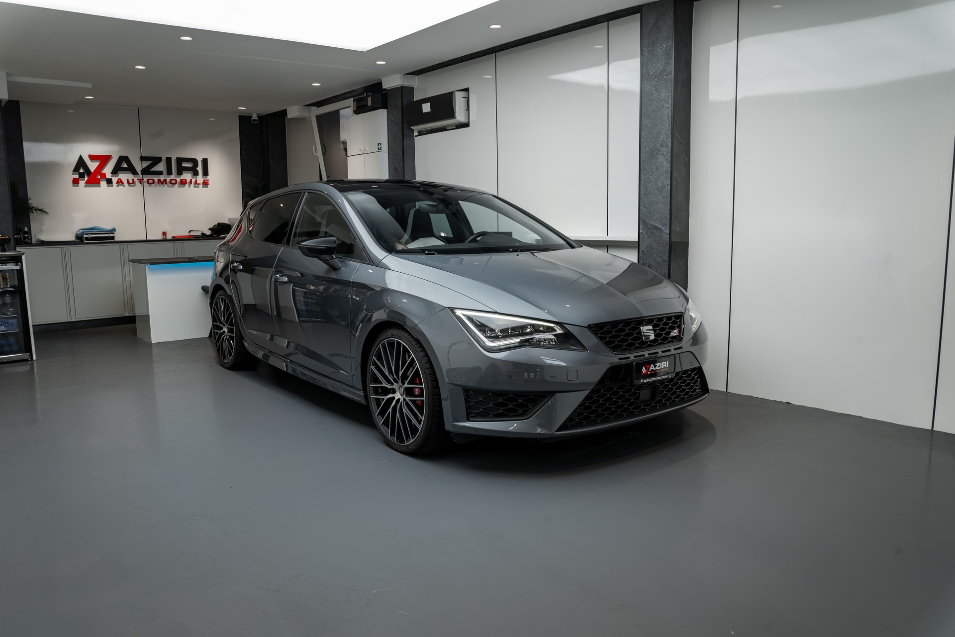 SEAT Leon 2.0 TSI Cupra 290 DSG-showroom-element-2