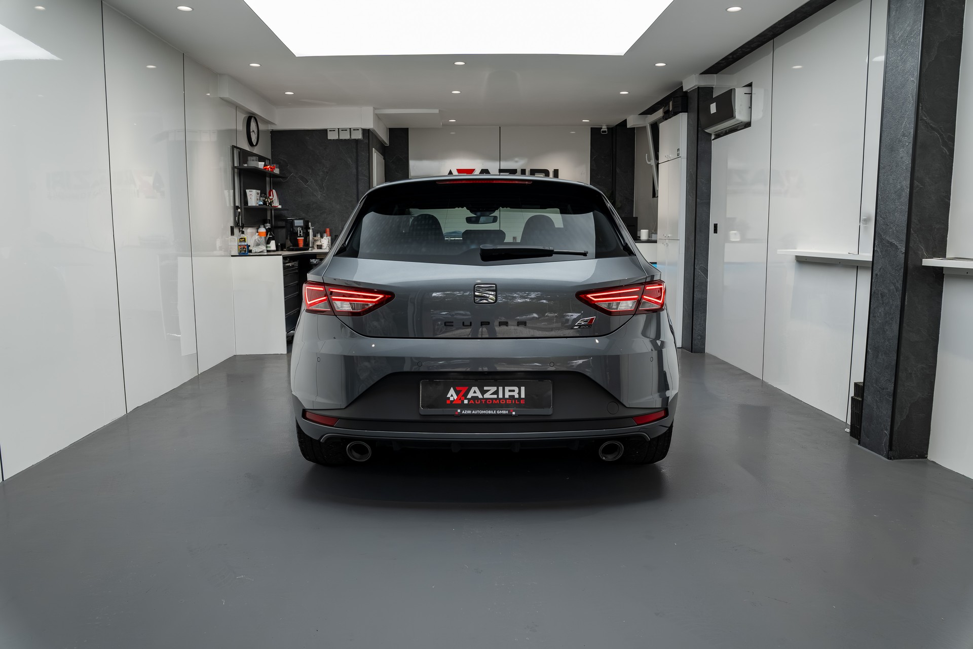 SEAT Leon 2.0 TSI Cupra 290 DSG-image-4