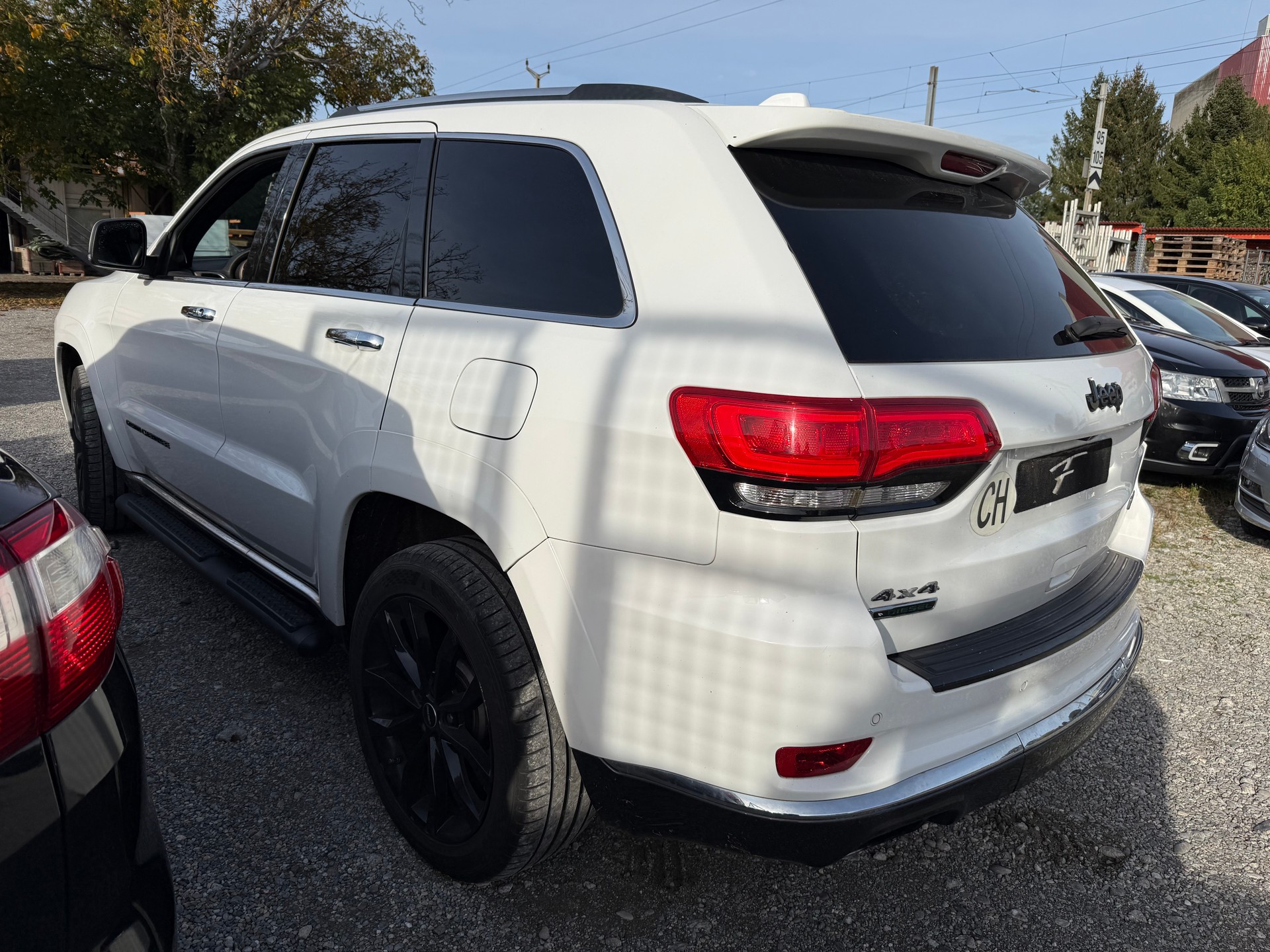 JEEP Grand Cherokee 3.0 CRD Summit Automatic-image-4