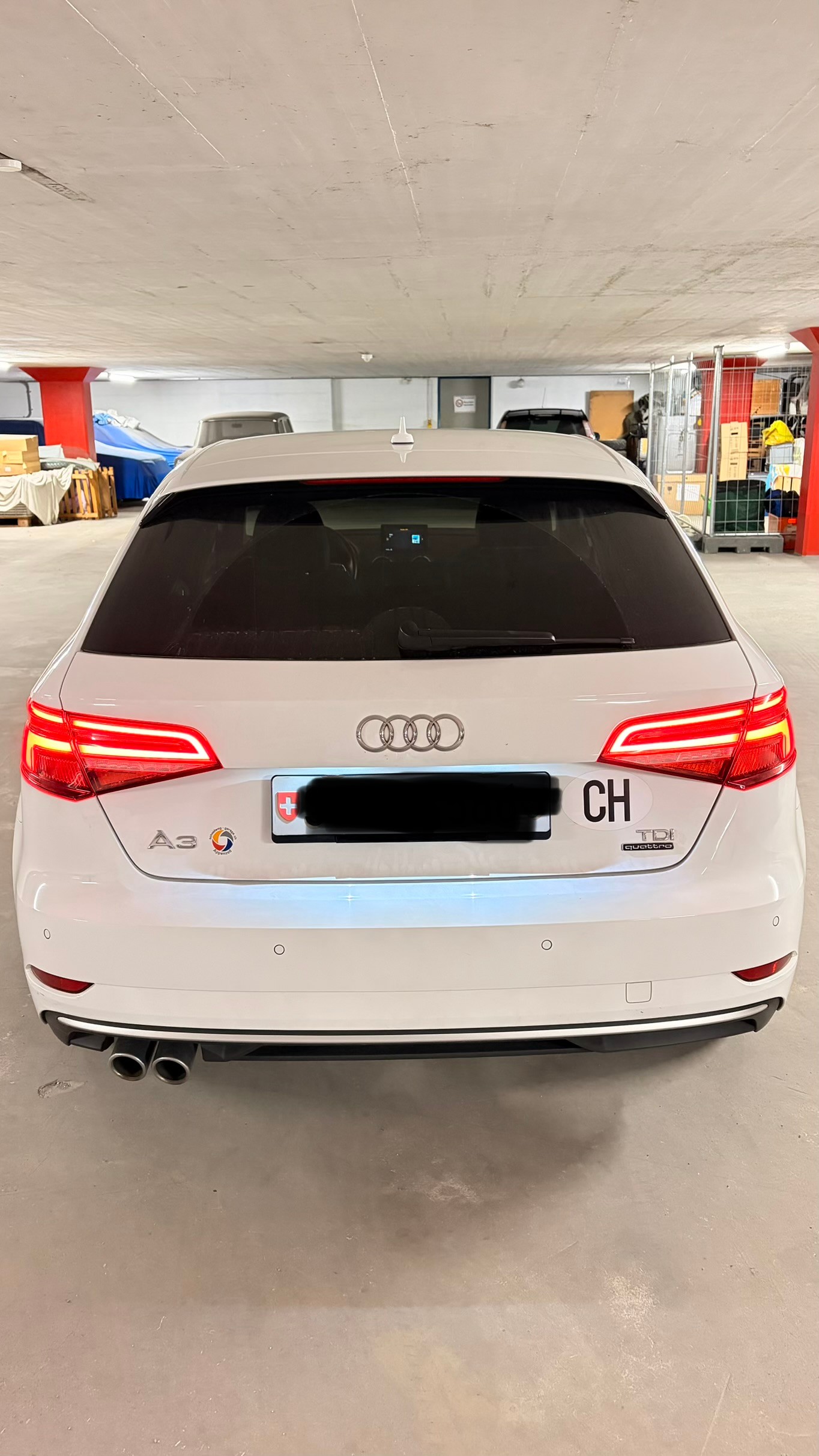 AUDI 2.0 TDI 184 Sport qu. S-Tronic-image-2
