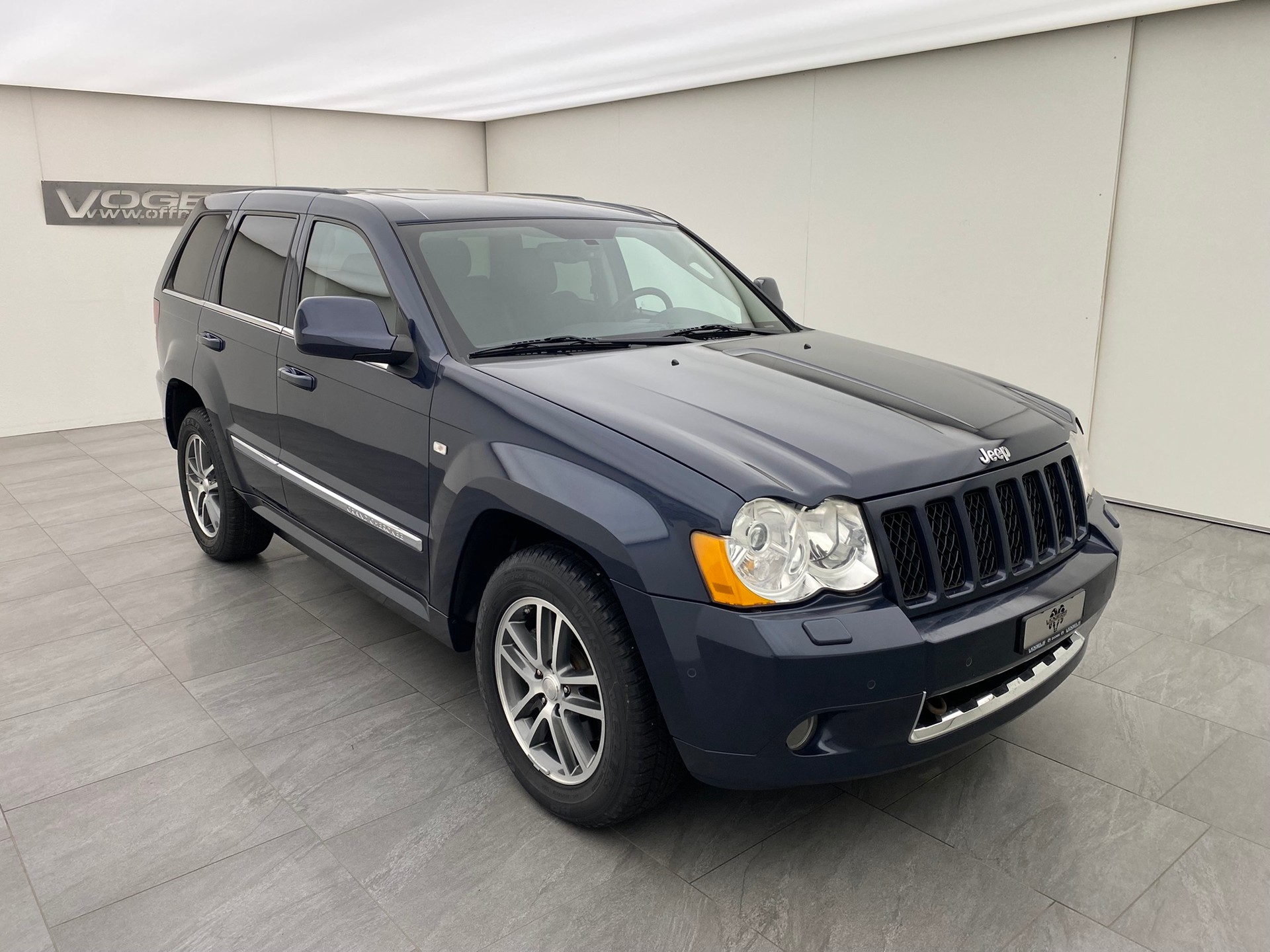 JEEP Grand Cherokee 3.0CRD LTD-image-2