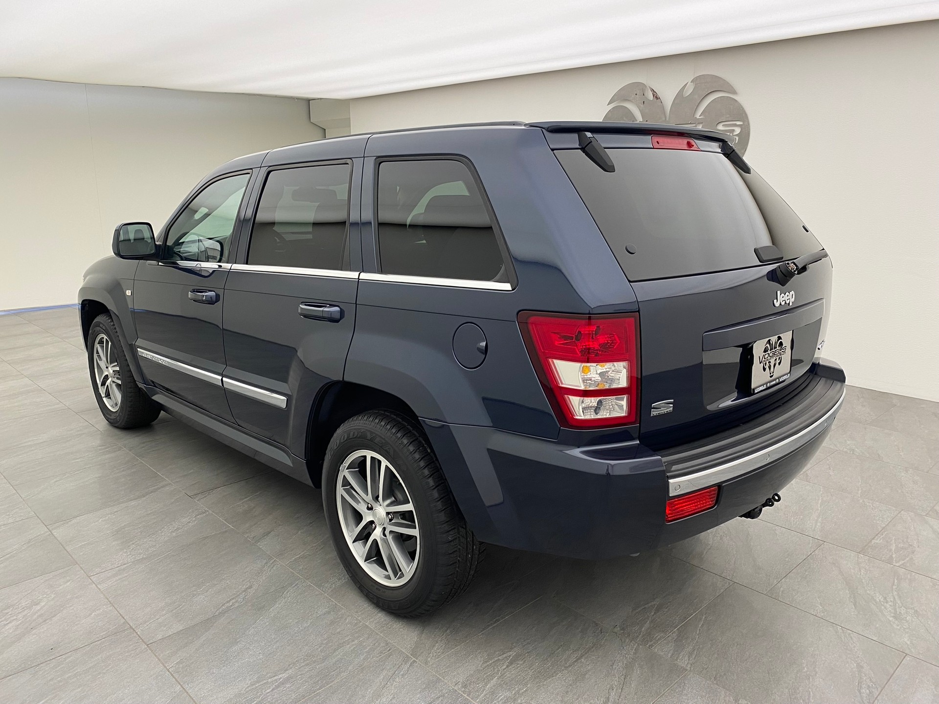 JEEP Grand Cherokee 3.0CRD LTD-image-5